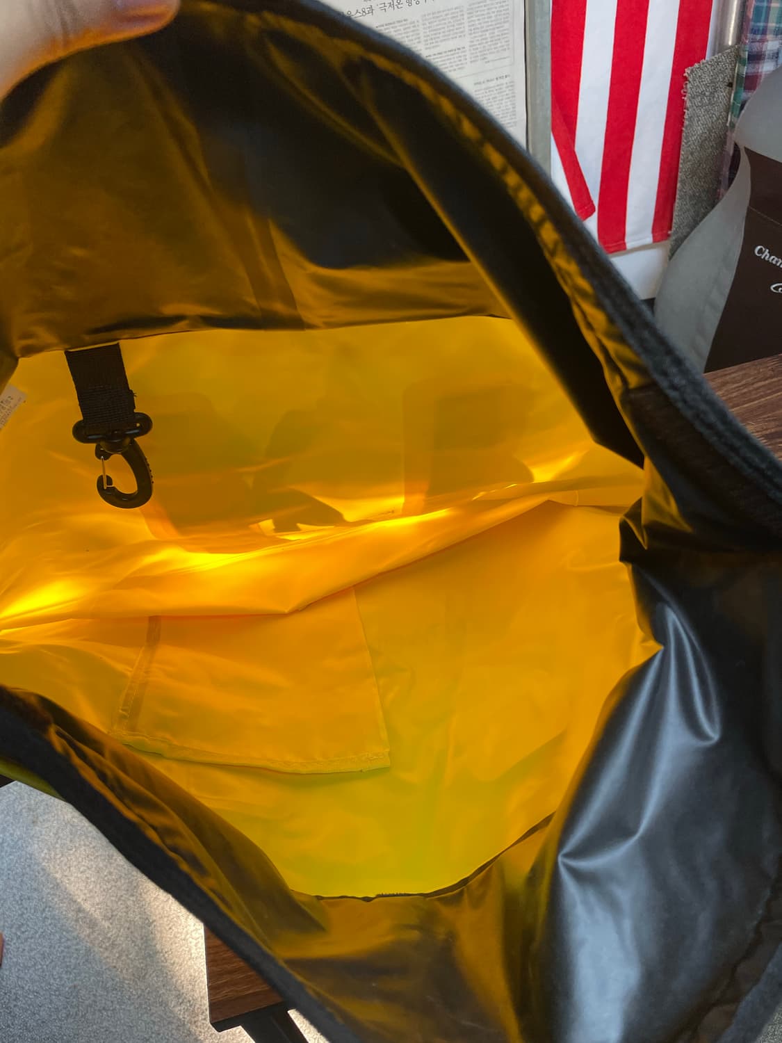 코오롱 방수 크로스 가방 상품이미지3