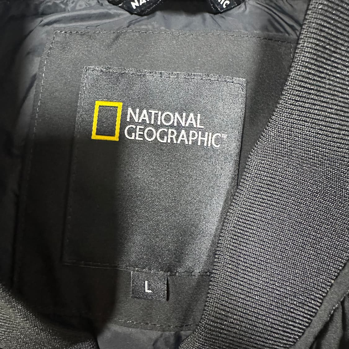 ✨ (바배) 내셔널 지오그래픽 구스다운 블랙 경량 패딩 상품이미지3