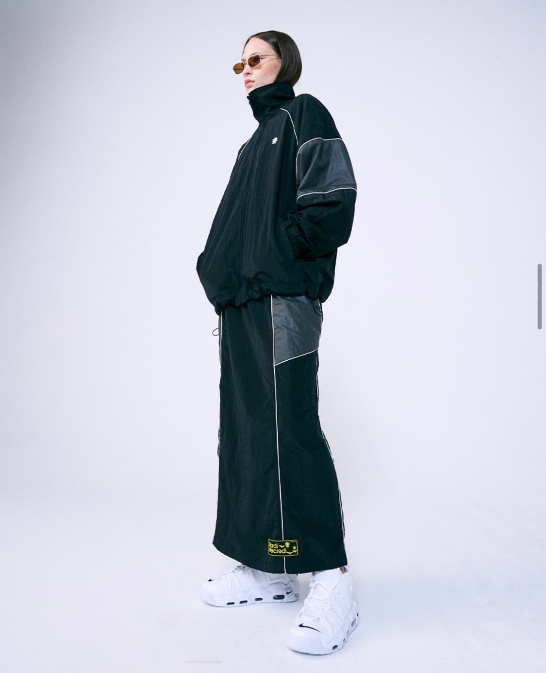 MAXI TRACK SUIT SKIRT 블랙 상품이미지2