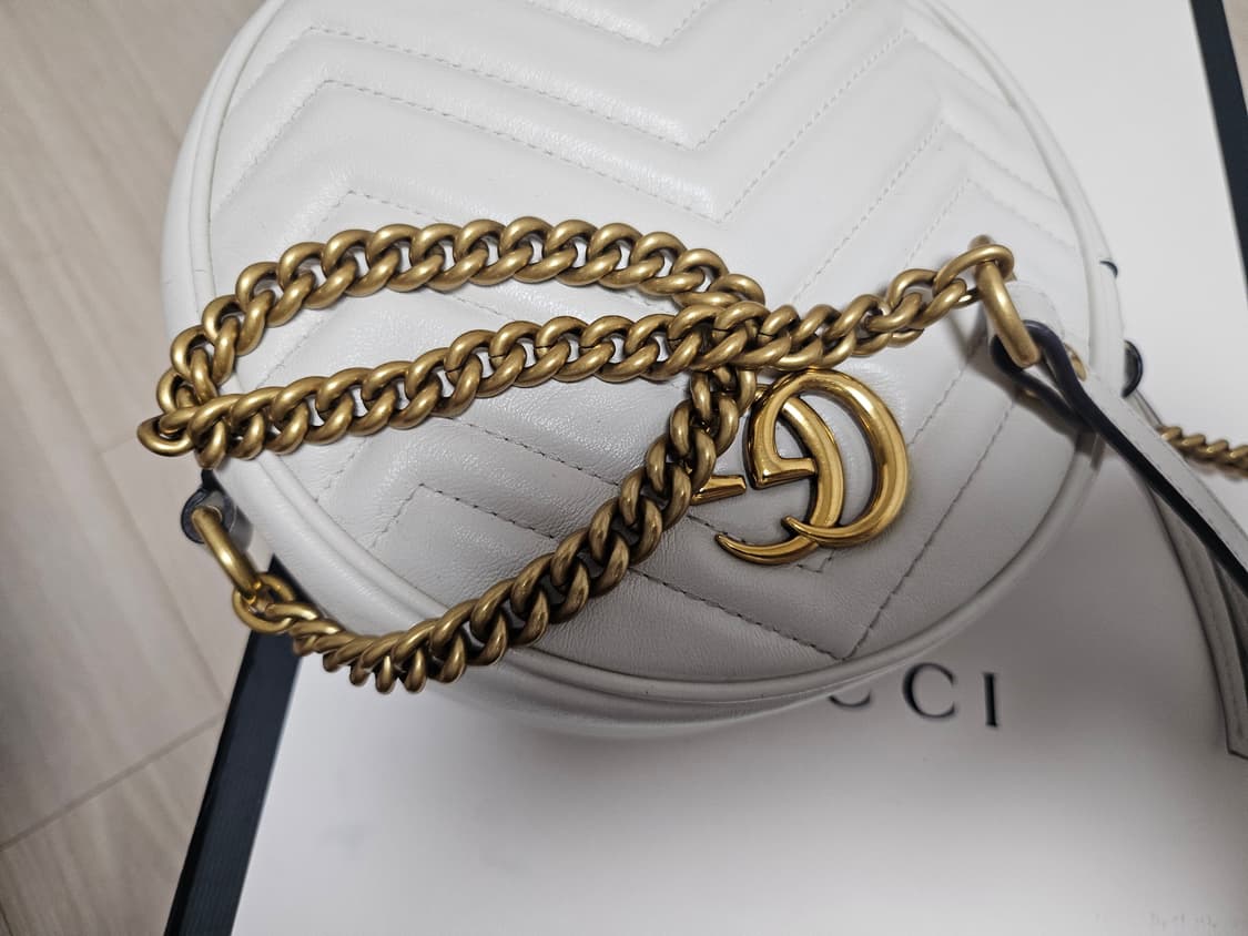 구찌 템버린백 화이트 상품이미지7