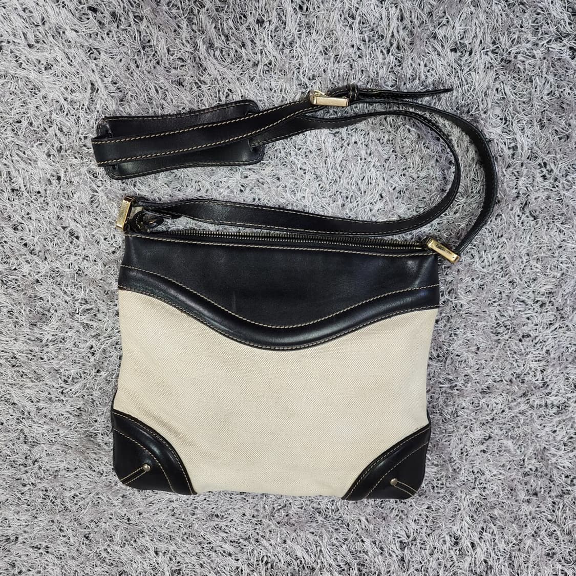 구찌 자가드 크로스백 상품이미지2