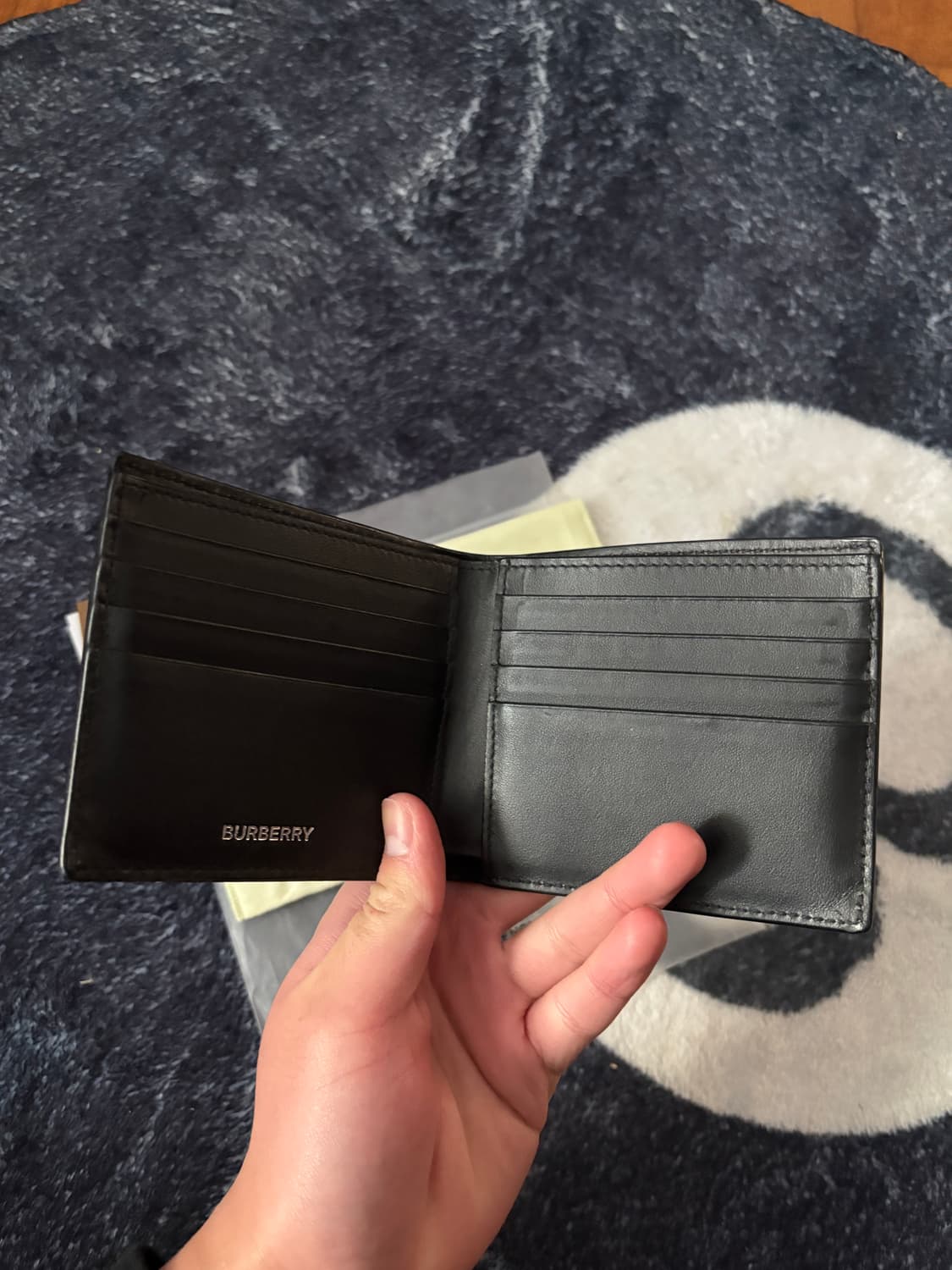 버버리 남성 반지갑 체크 먼저 연락하시는 분한테 네고 ! 상품이미지3