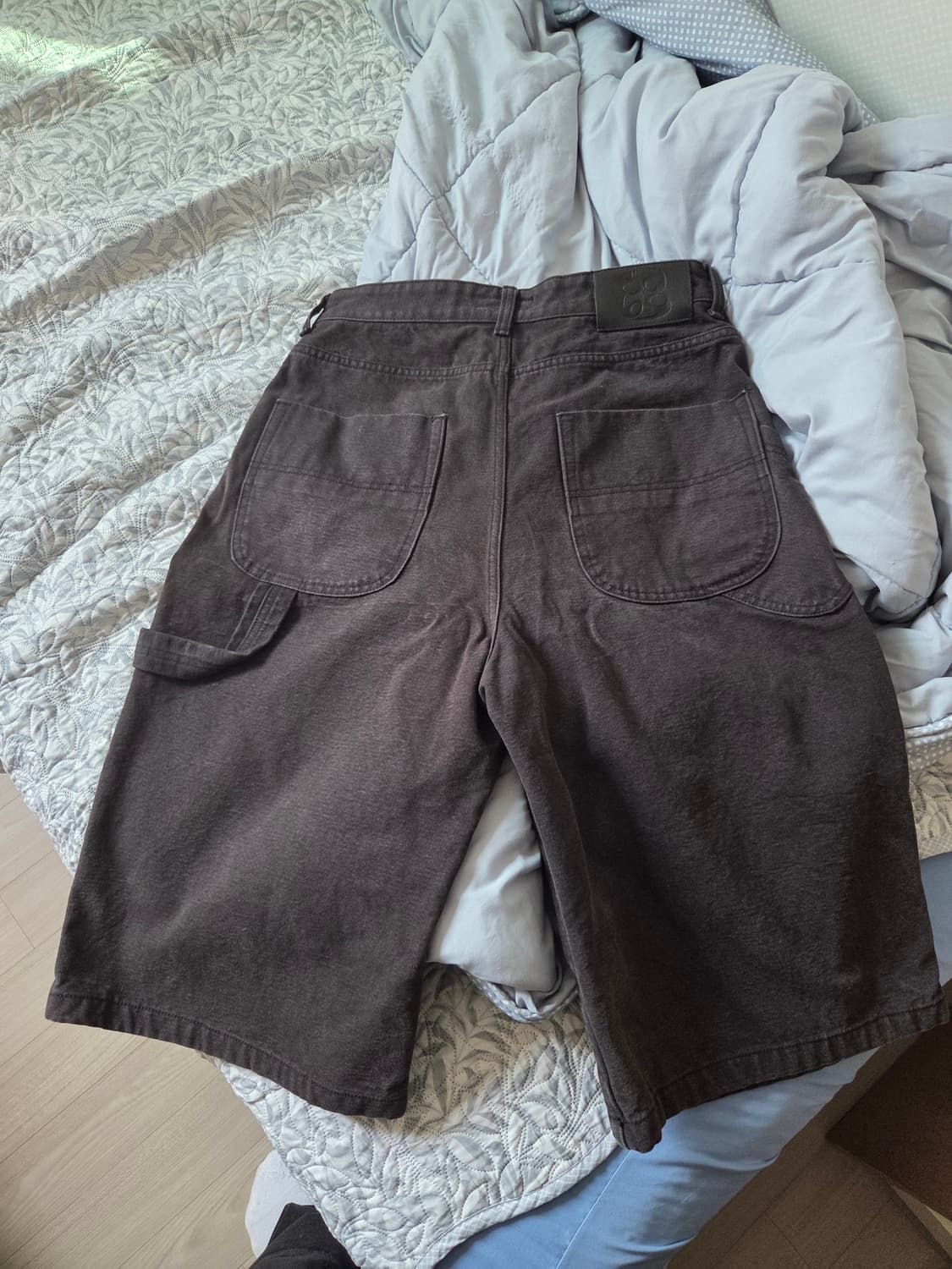 Double Knee Bermuda Pants 상품이미지3