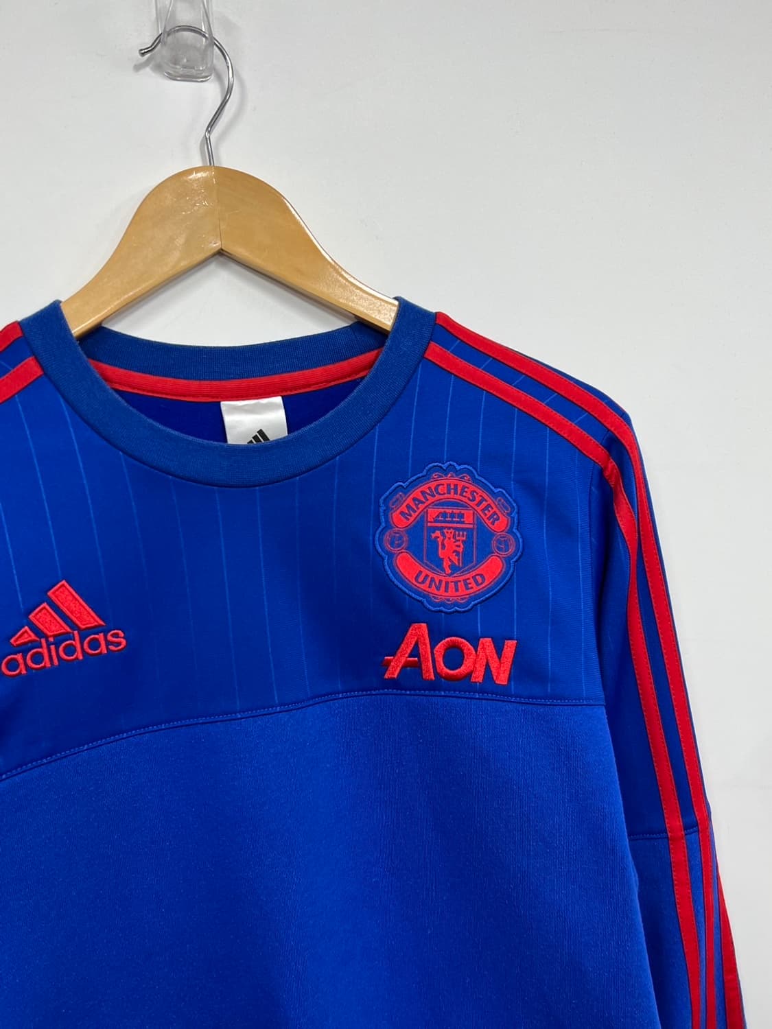 아디다스 맨유 트레이닝 기모 맨투맨 상품이미지2