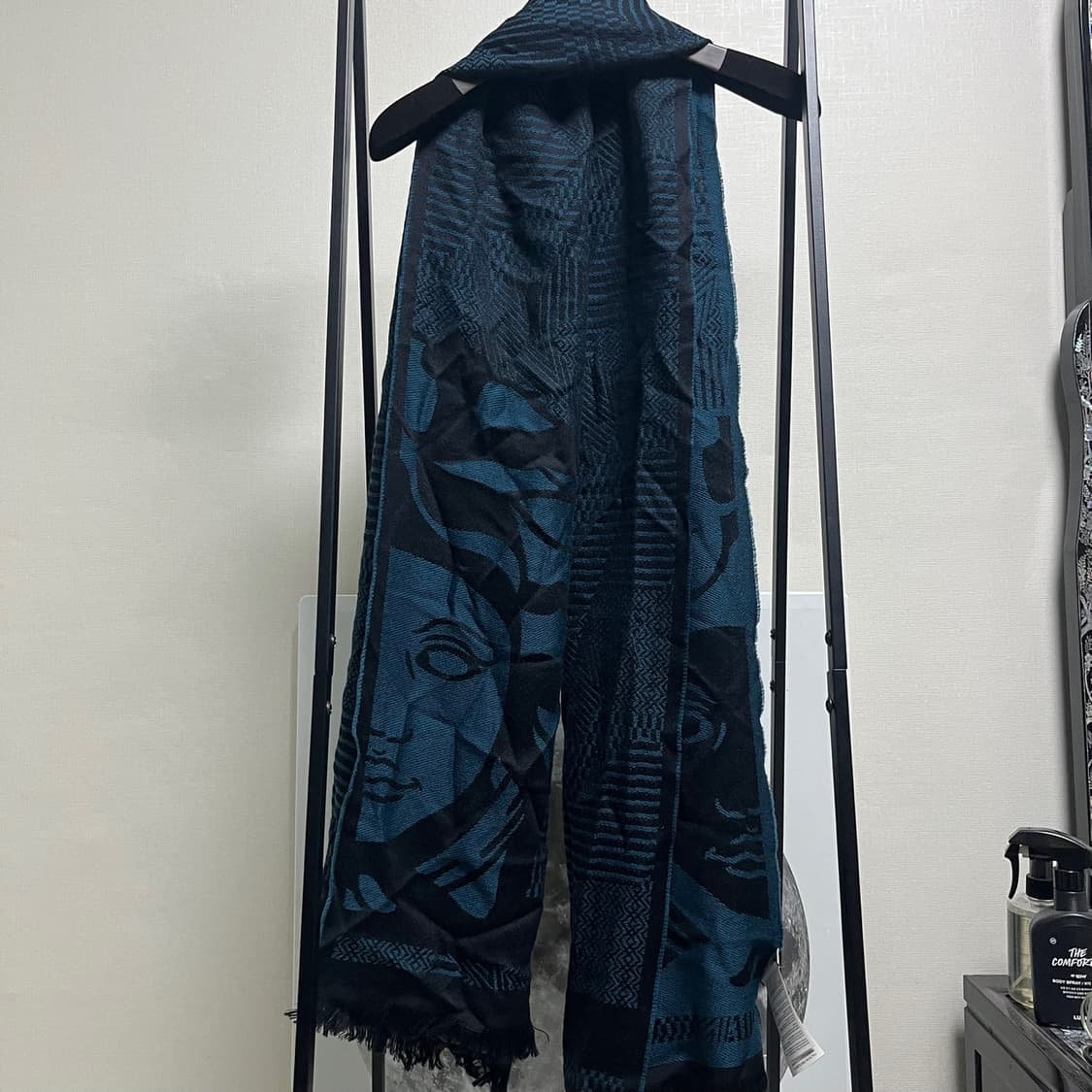 정품 OS) 베르사체 컬렉션 메두사 로고 숄 머플러 목도리 상품이미지1