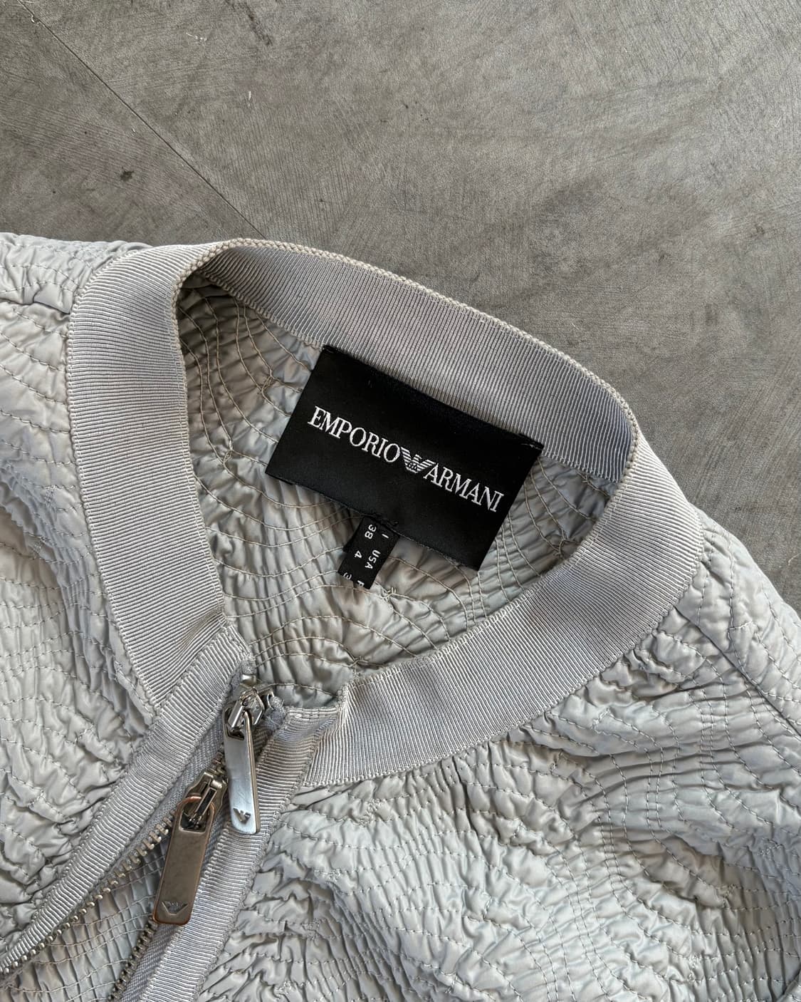 Armani 아르마니 실버 컬러 투웨이 지퍼 자켓 상품이미지3