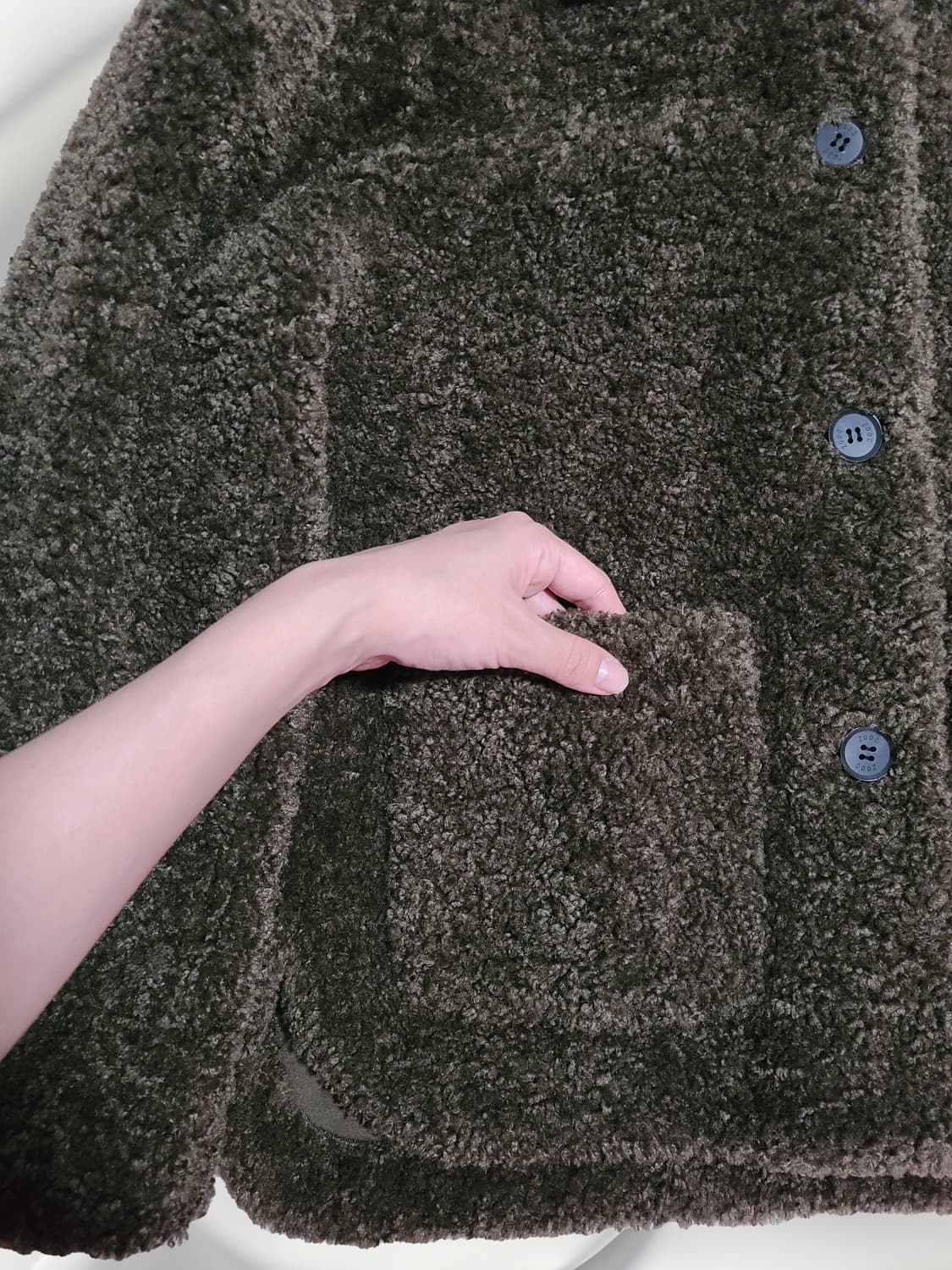 주크 ZOOC 여성 리버시블 무스탕 숏자켓 양털 뽀글이 상품이미지3