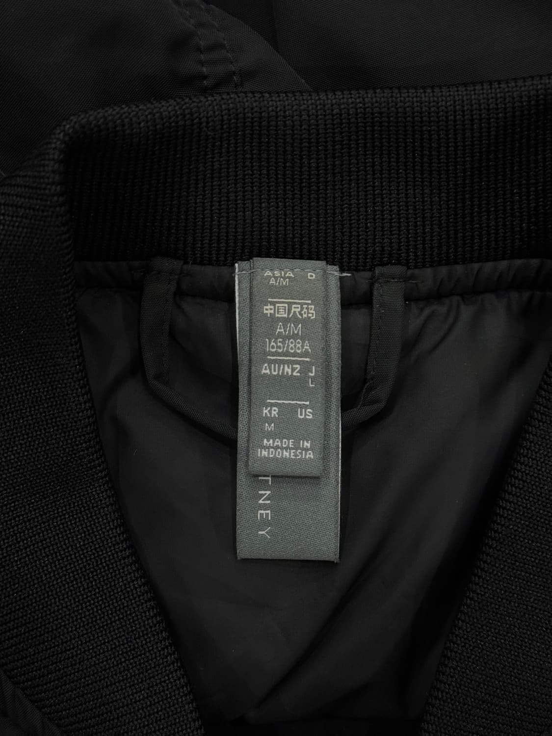 23FW 아디다스 스텔라 맥카트니 봄버 자켓 상품이미지9