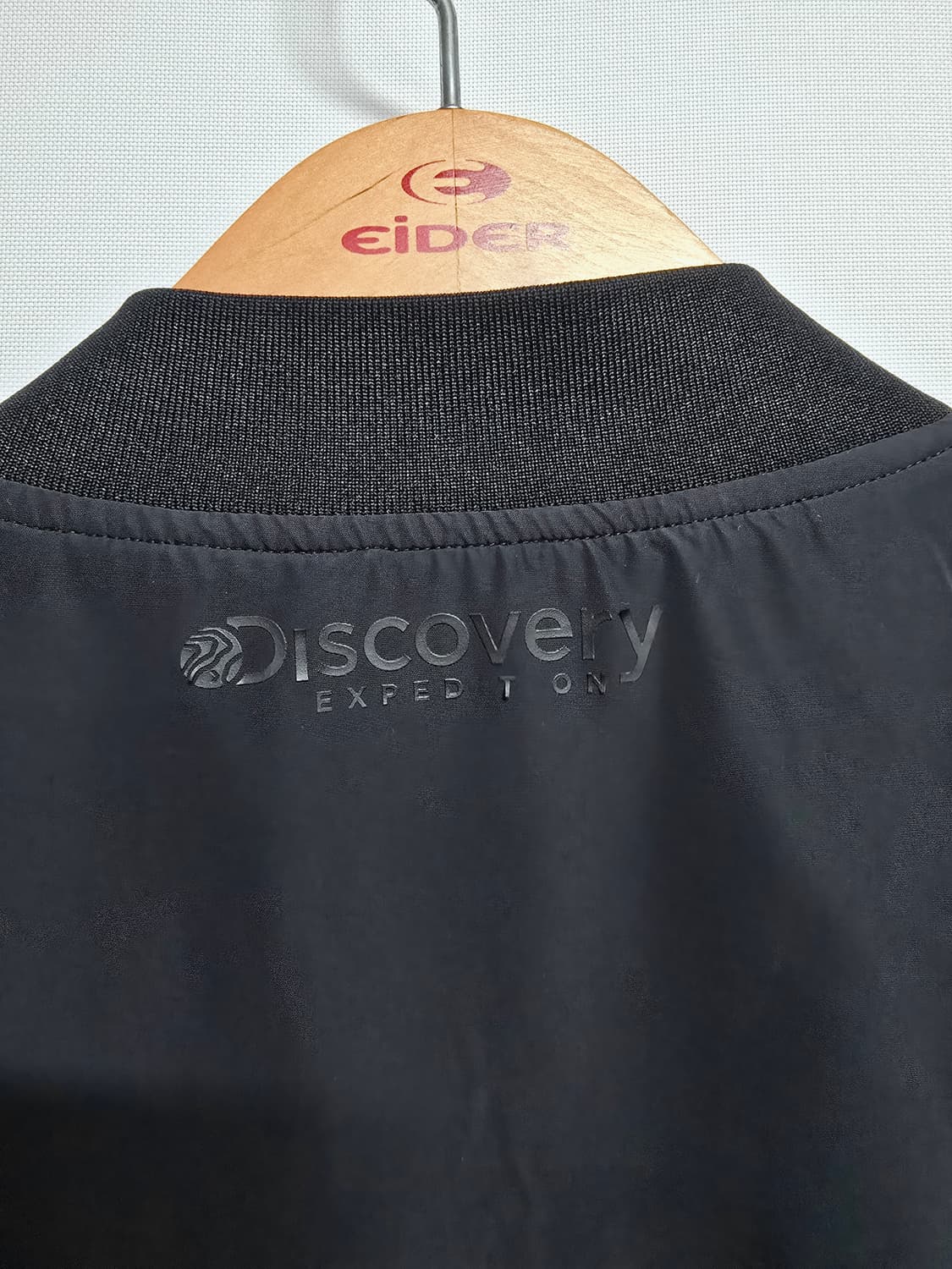 디스커버리 블랙 봄버 자켓105 상품이미지6