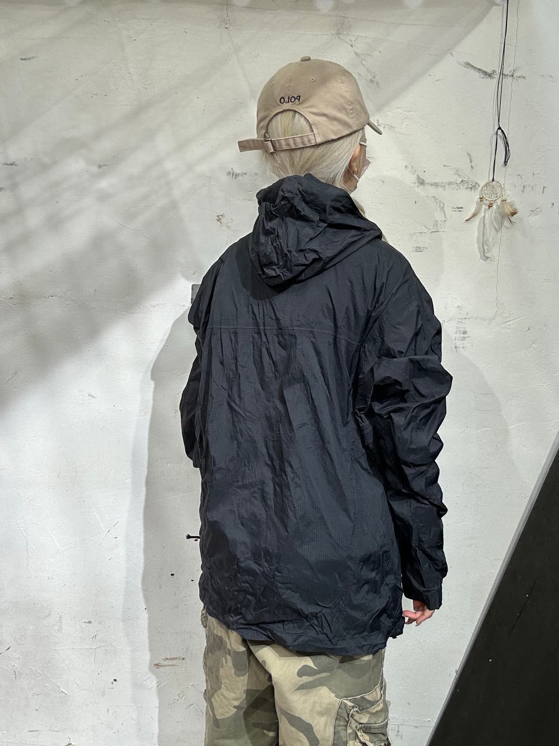 컬럼비아 블랙 오버핏 등산 후드 바람막이 자켓 L 상품이미지3