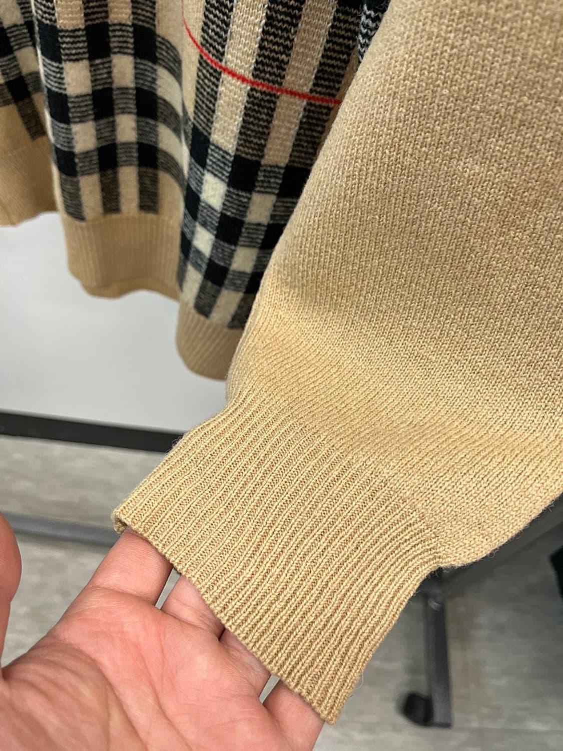 여) 버버리 체크 울니트  상품이미지3