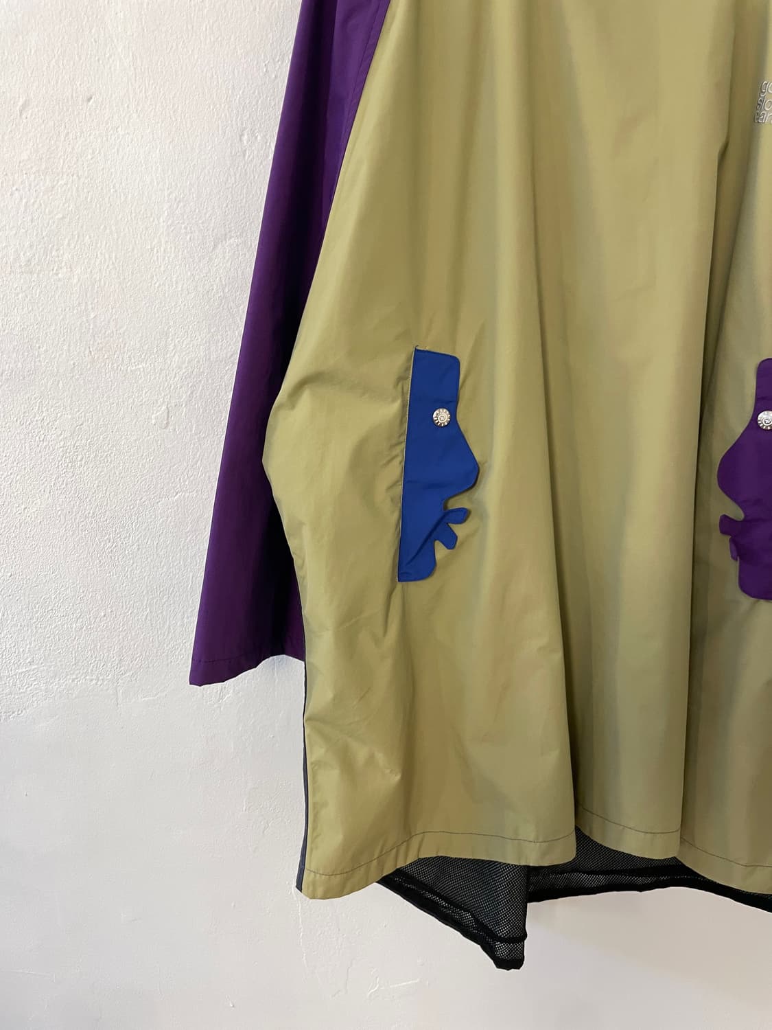 고 슬로우 카라반 레인 코트  상품이미지2