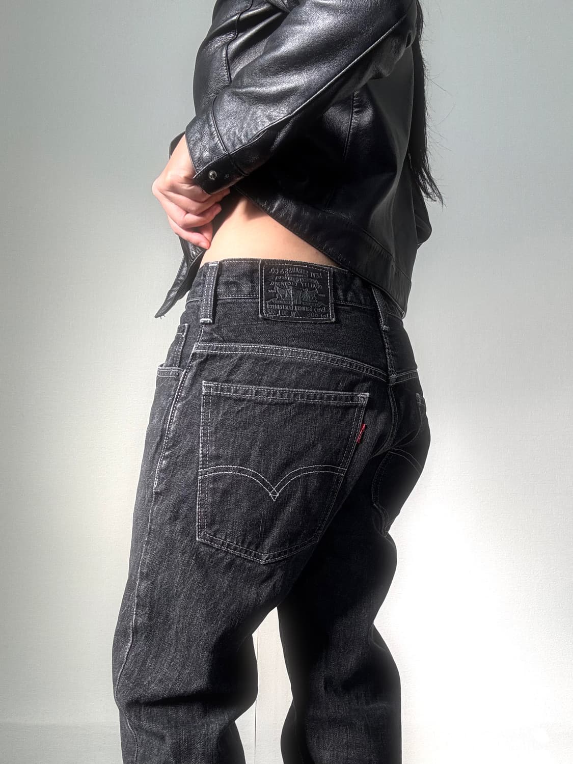 리바이스 606 블랙 데님 팬츠 상품이미지2