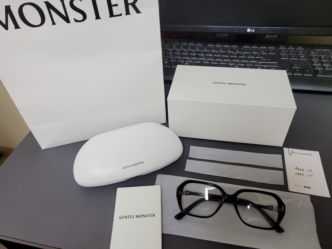 젠틀몬스터 베카01 새상품 풀박스 상품이미지1