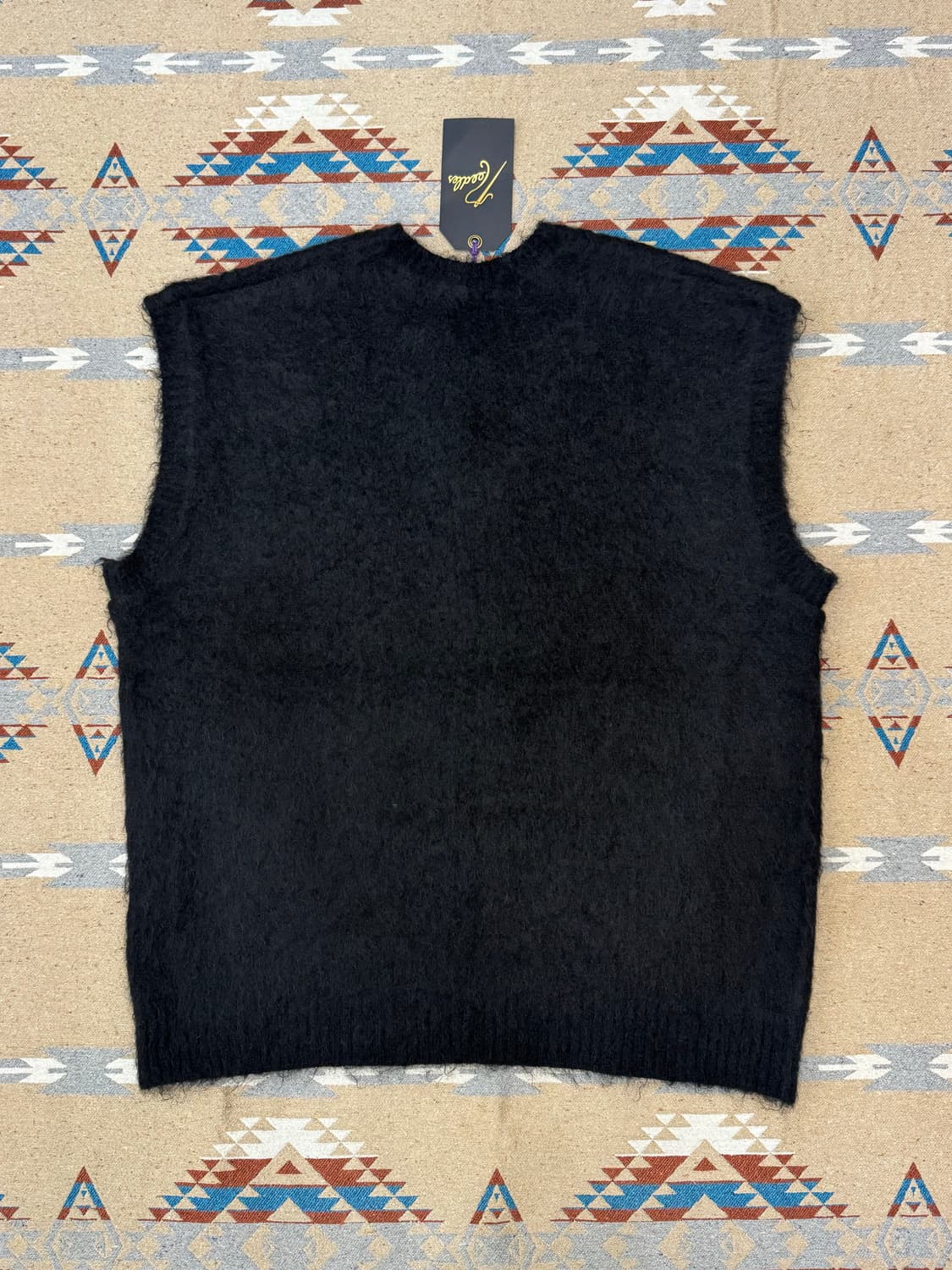 [M] 니들스 모헤어 니트 베스트 솔리드 블랙 상품이미지5