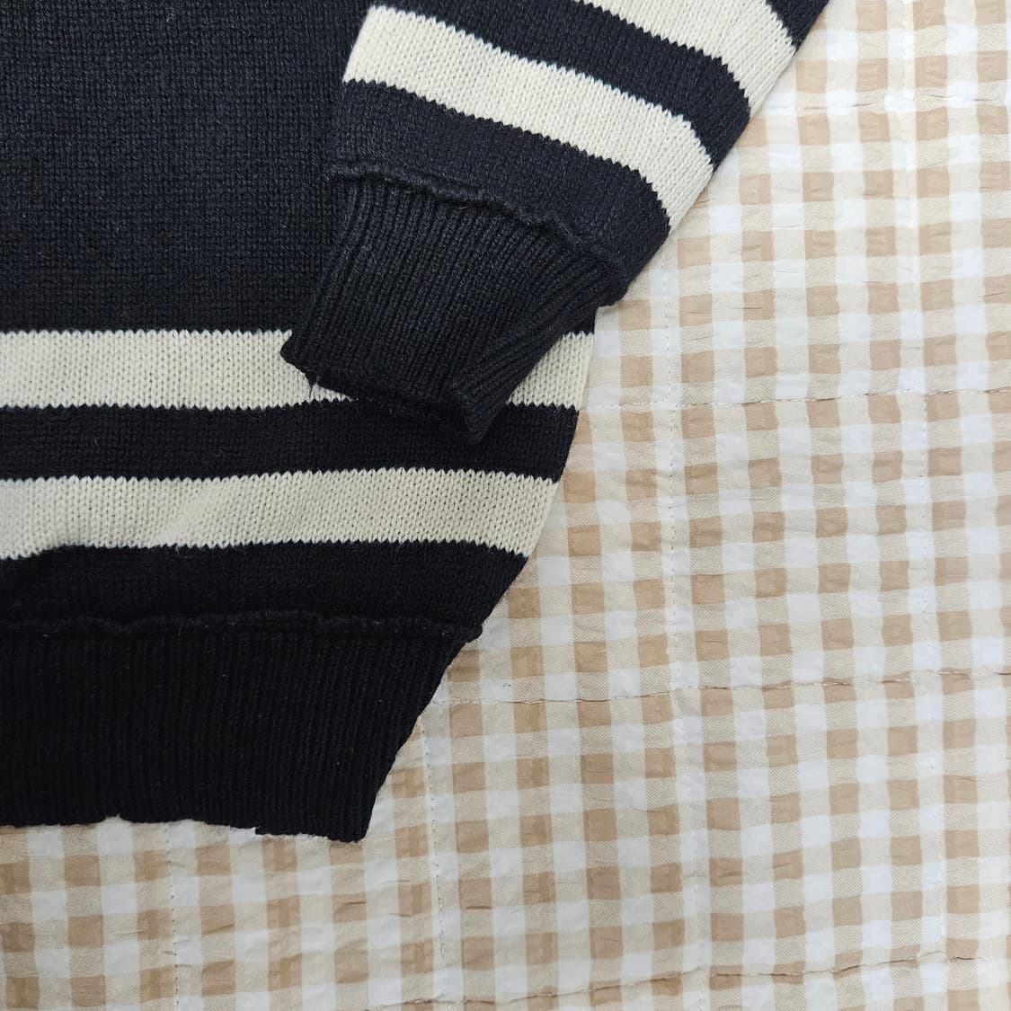 파리게이츠 방풍 울 캐시미어 스웨터 남자100 상품이미지4