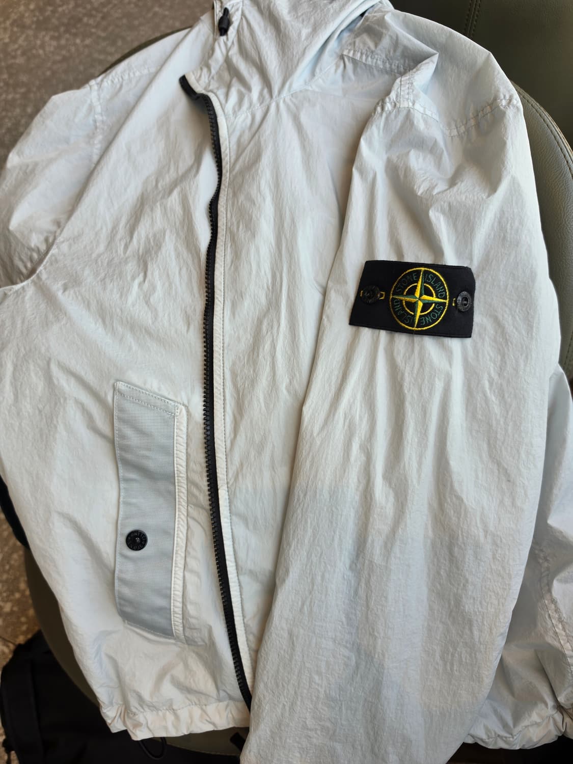 [XL] 26ss 스톤아일랜드 크링클랩스 NY 후드 자켓 상품이미지2