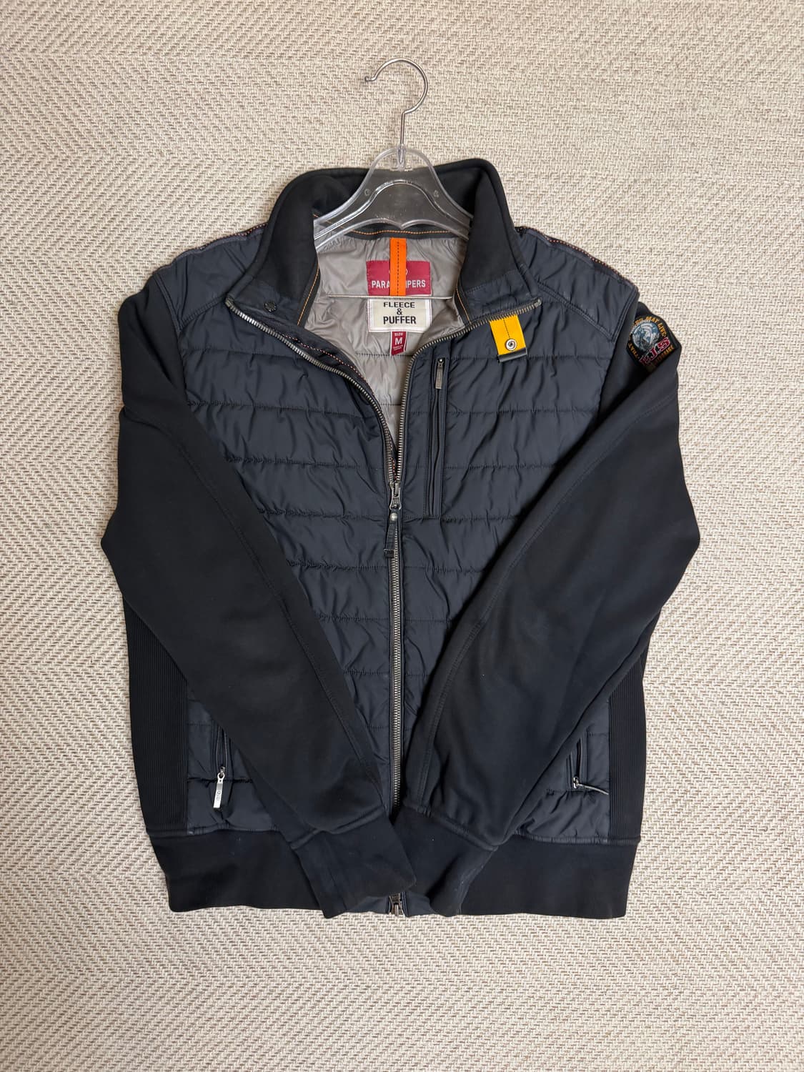 [상태좋음] 파라점퍼스 엘리엇 니트패딩 M 23년식 상품이미지1
