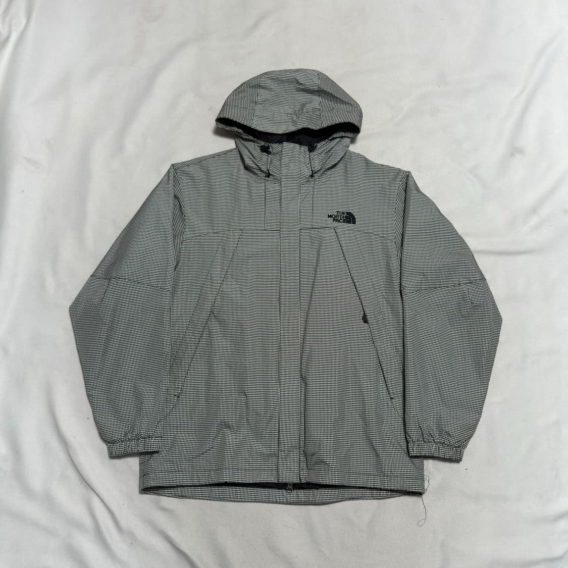 100 노스페이스 체크보드 후드 바람막이 상품이미지2