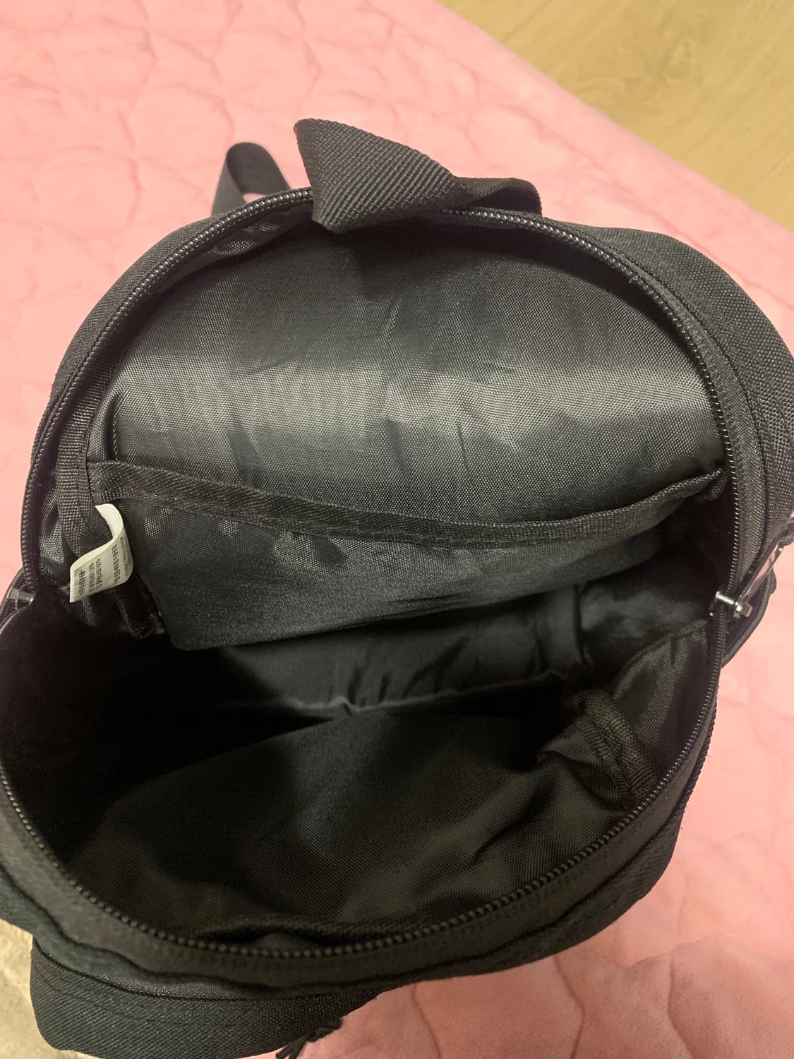 스트릿 슬링백 판매 합니다 상태 좋아요 상품이미지8