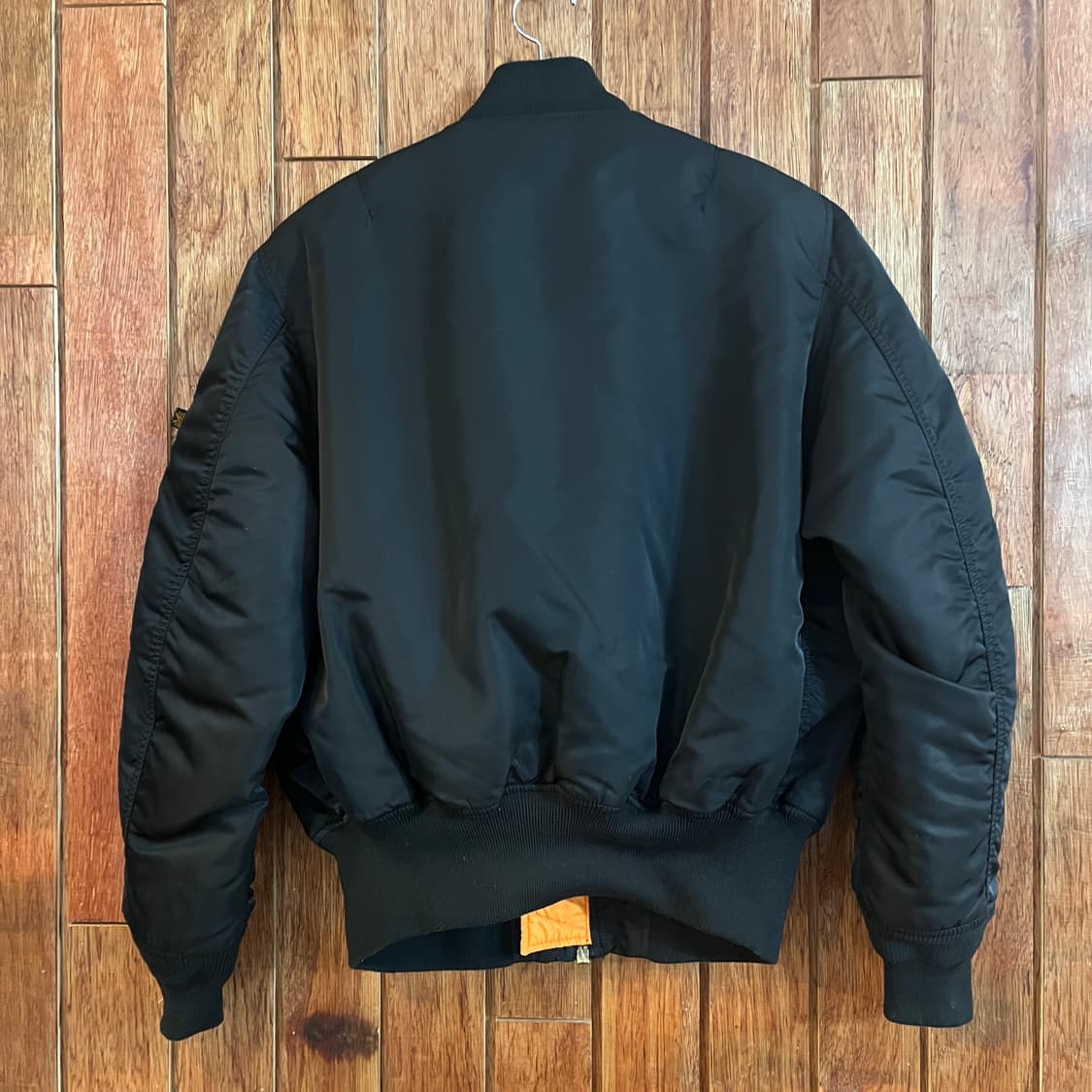 알파 인더스트리 ma-1 상품이미지2