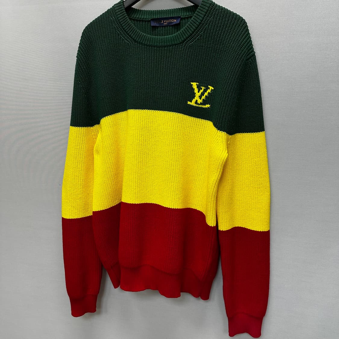 루이비통 로고 자메이카 스트라이프 니트 (105)  상품이미지3