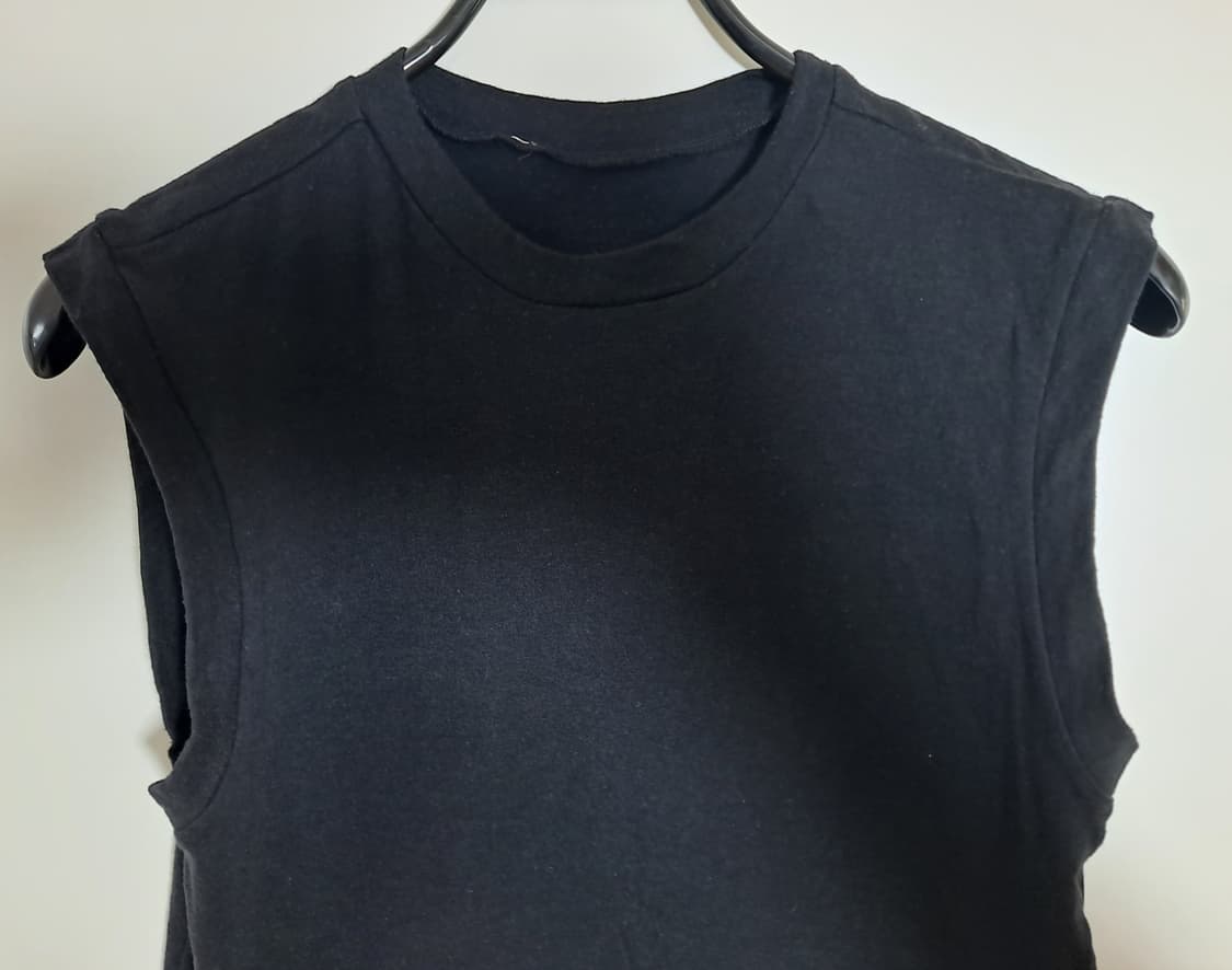 RAEY 캐시미어 혼방 슬리브리스 탑 사이즈 6 (M) 상품이미지4