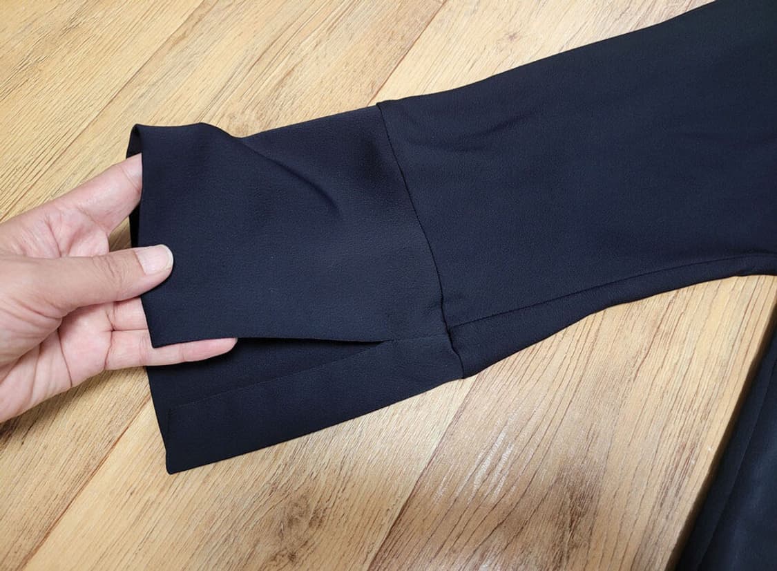 자라(ZARA) 소매트임 비스코사 블라우스 55-66 상품이미지4