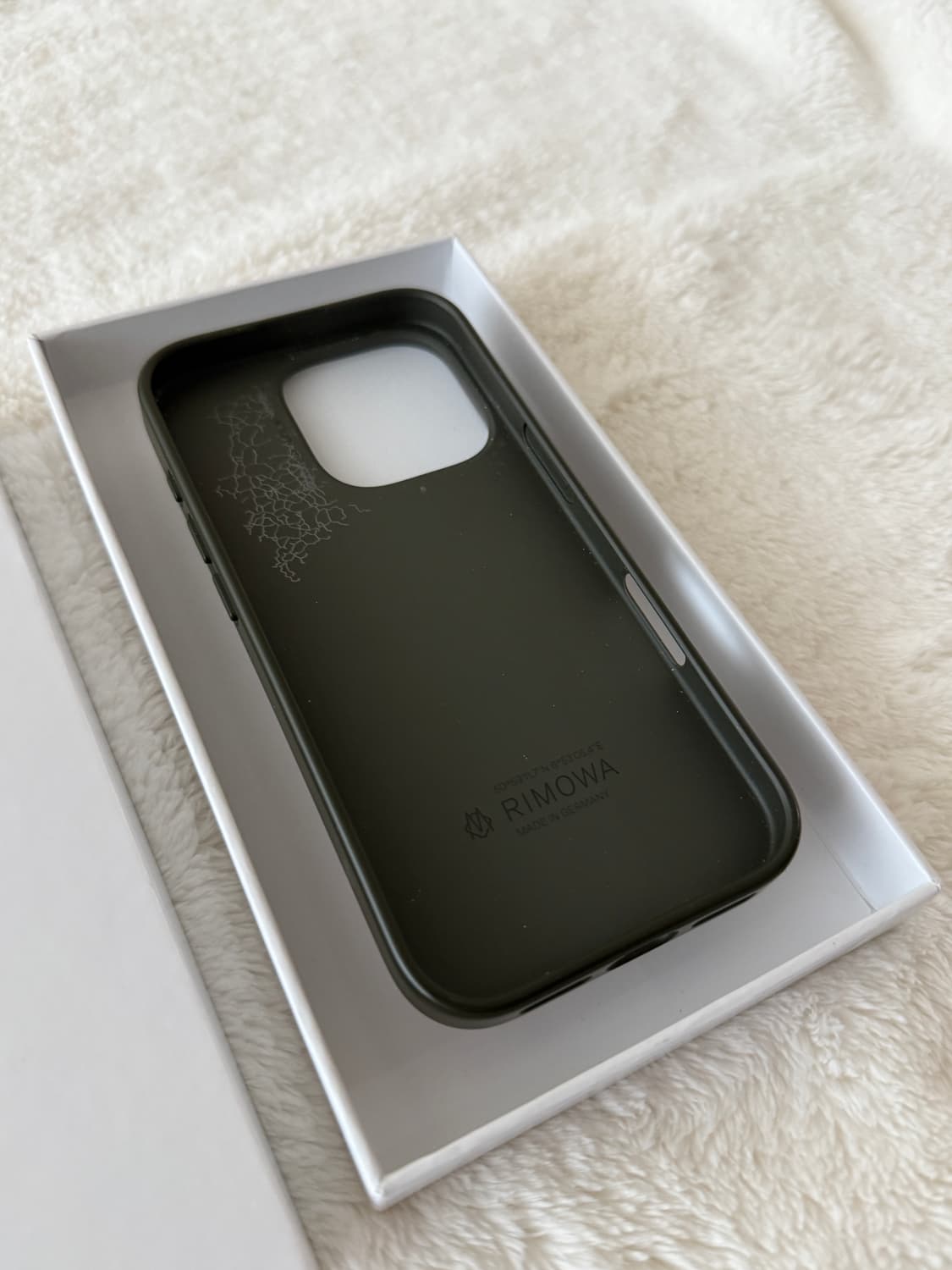 리모와 아이폰 16프로 케이스 (내추럴티타늄) 상품이미지3