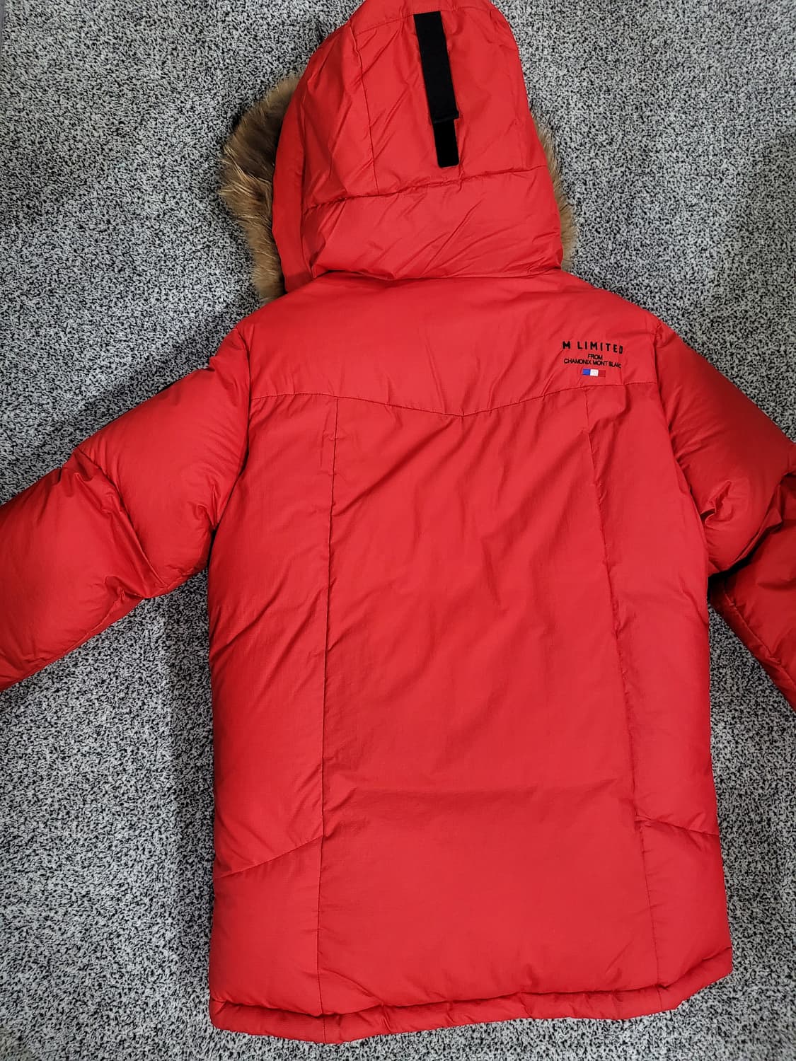 밀레 구스다운 패딩자켓 (퍼 후드) 상품이미지4