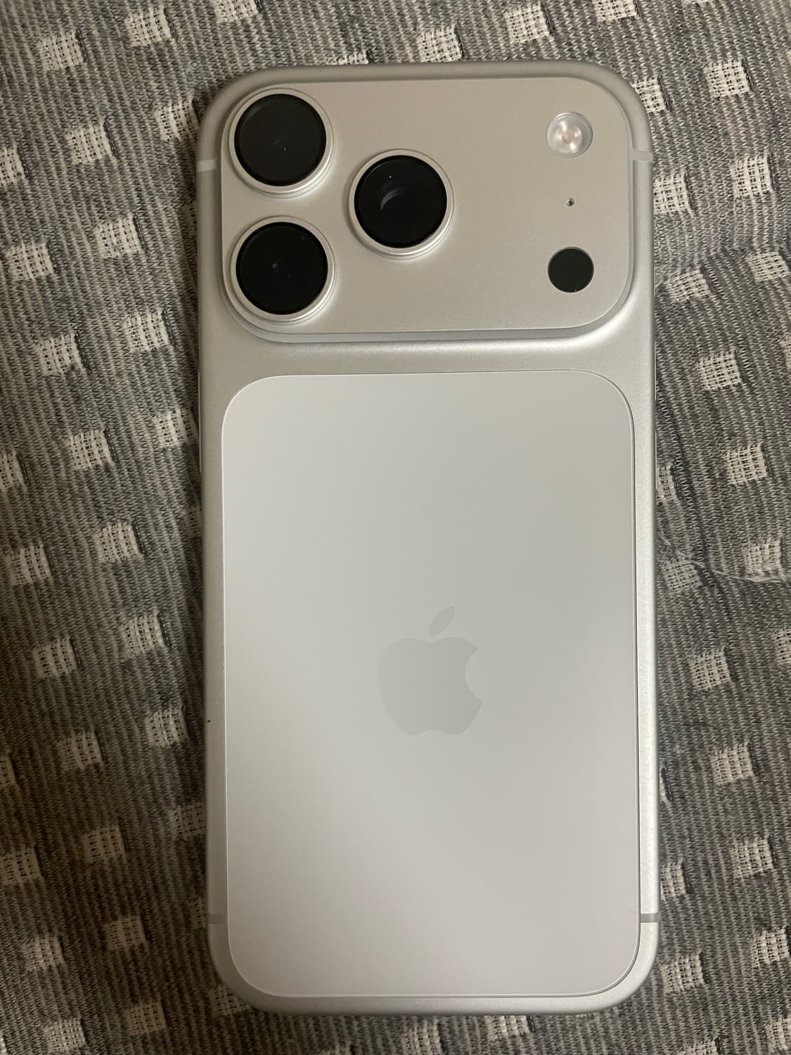 아이폰17프로256실버 상품이미지2