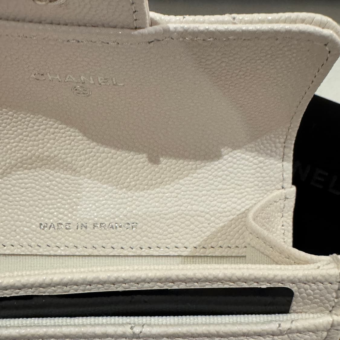 샤넬 클래식 똑딱이 카드지갑 화이트 은장 새제품 상품이미지5