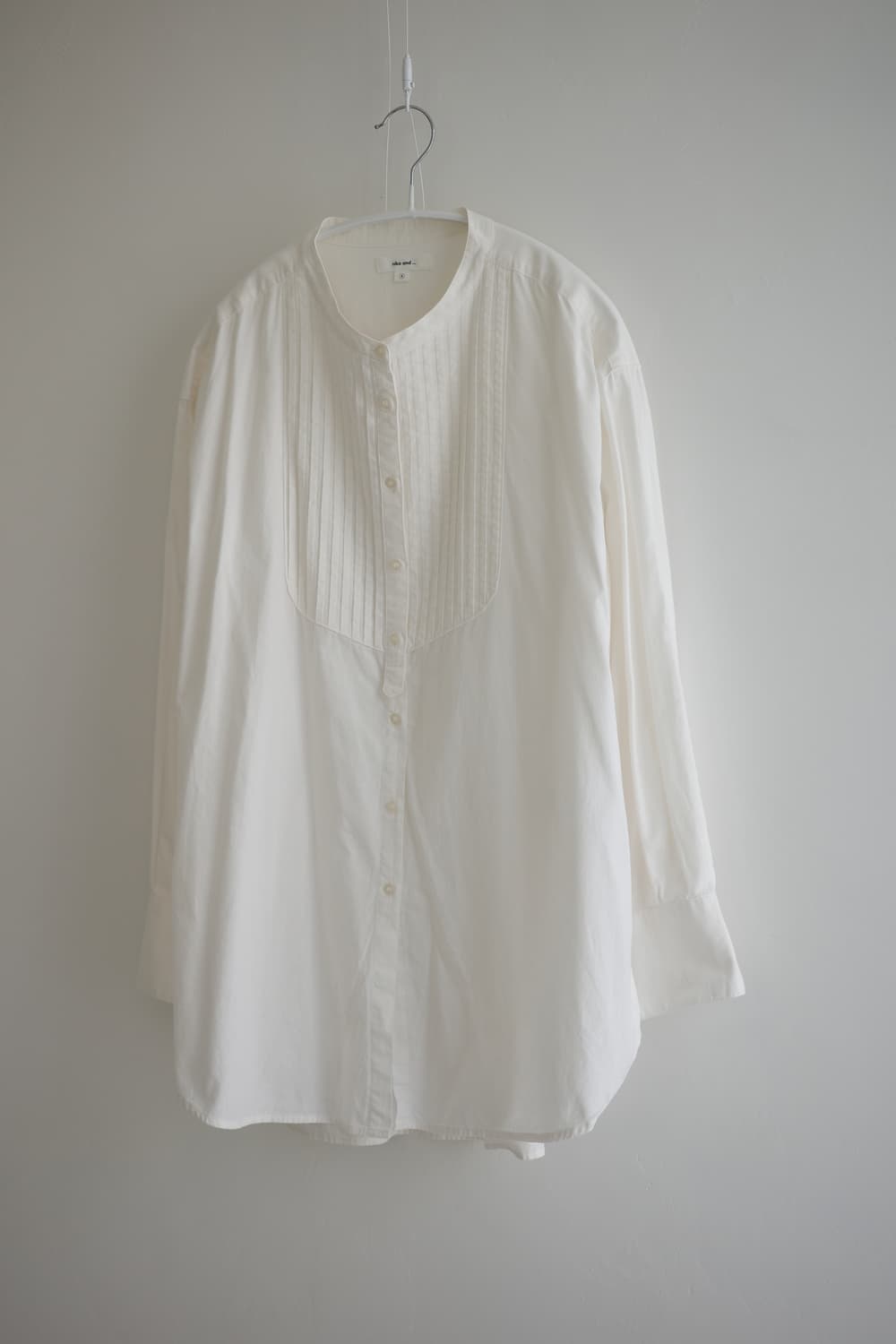 Niko and  아이보리 핀턱 롱 셔츠 남방 상품이미지1