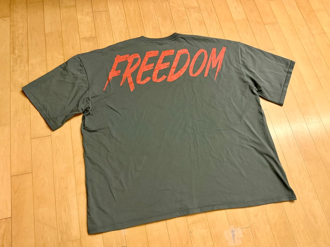 [프리덤에슬레틱] 오버핏 백 프린팅 티셔츠 (카키/오렌지) 상품이미지1