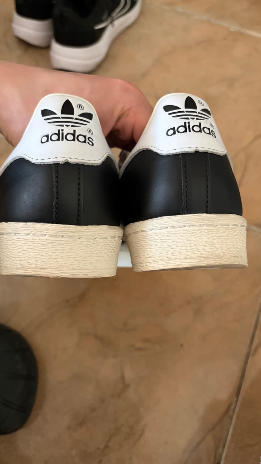 아디다스 슈퍼스타 82 FI 코어 블랙 상품이미지6