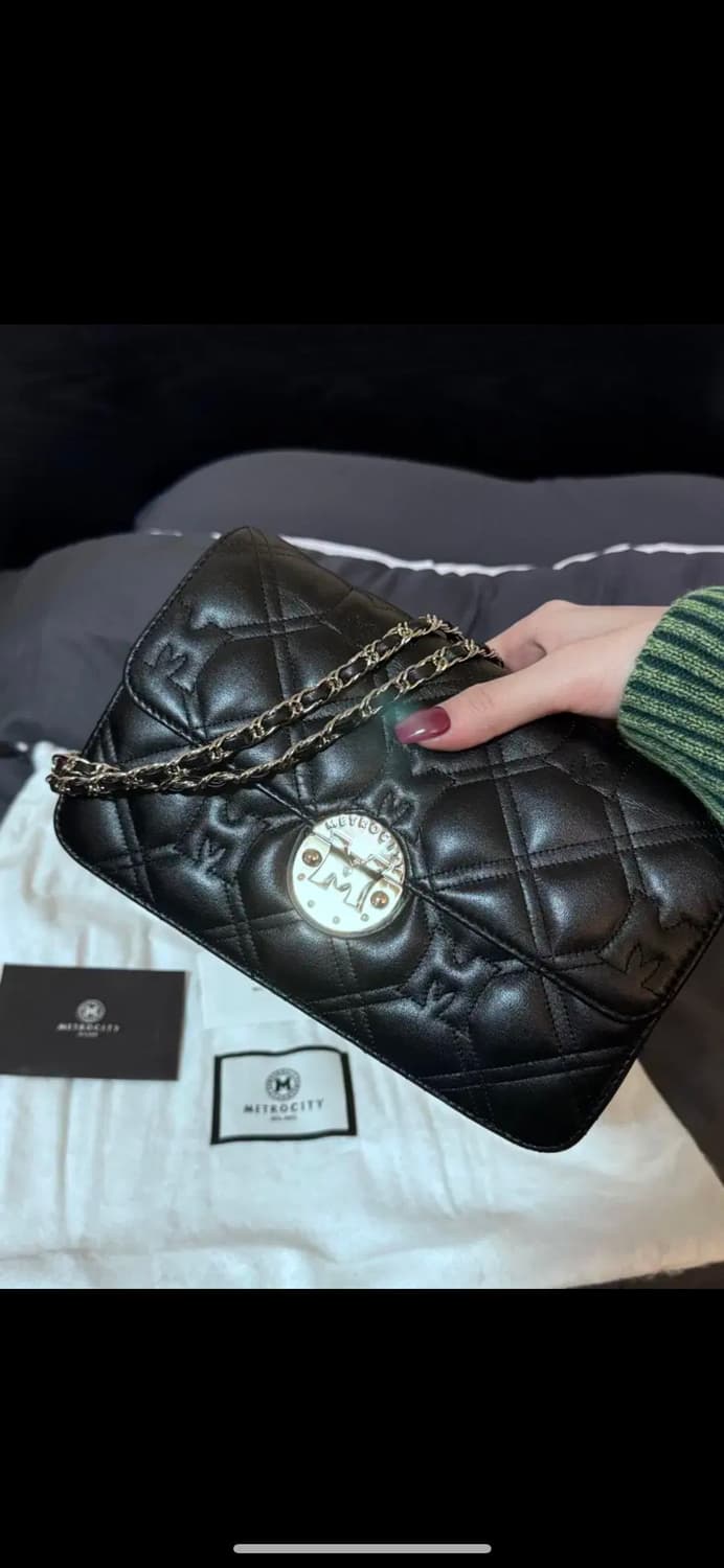 새상품급/풀구성) 메트로시티 체인 크로스백 상품이미지1