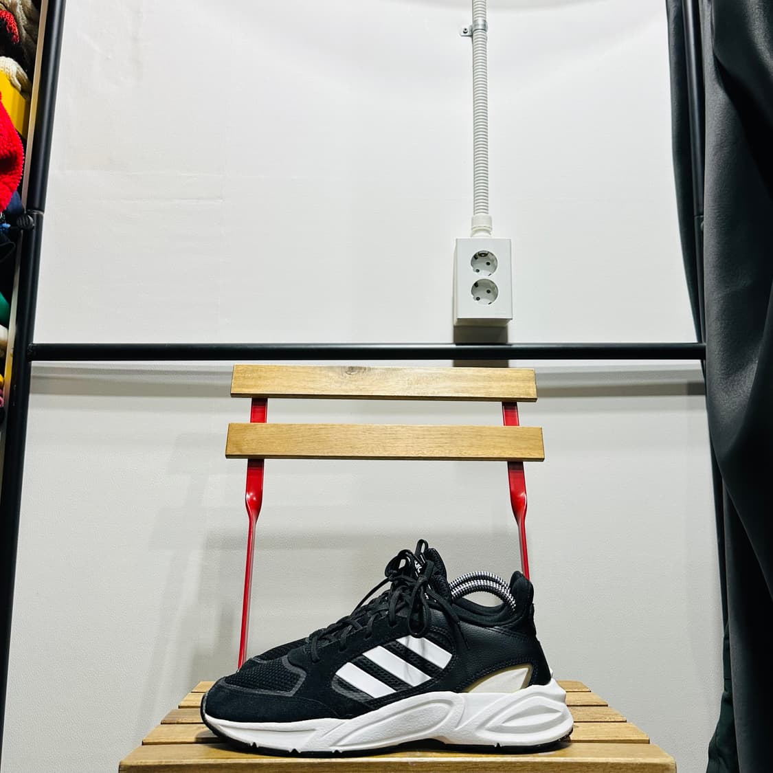 245) 아디다스 운동화 여성 여자 신발 90s 밸러션 블랙 화이트 상품이미지3