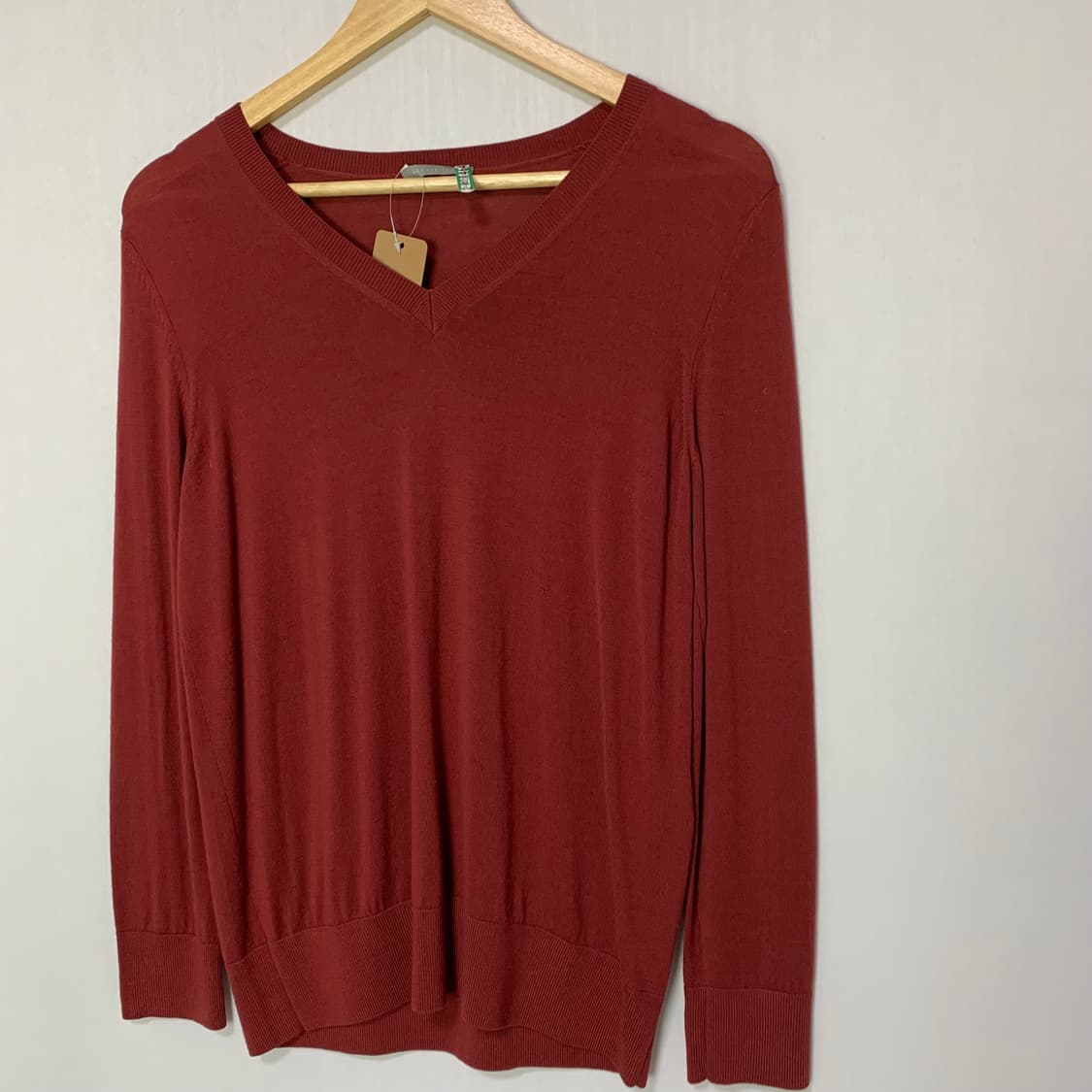 띠어리 빈티지 브이넥 긴팔 니트 레드 브라운 38사이즈 남녀공용 상품이미지2