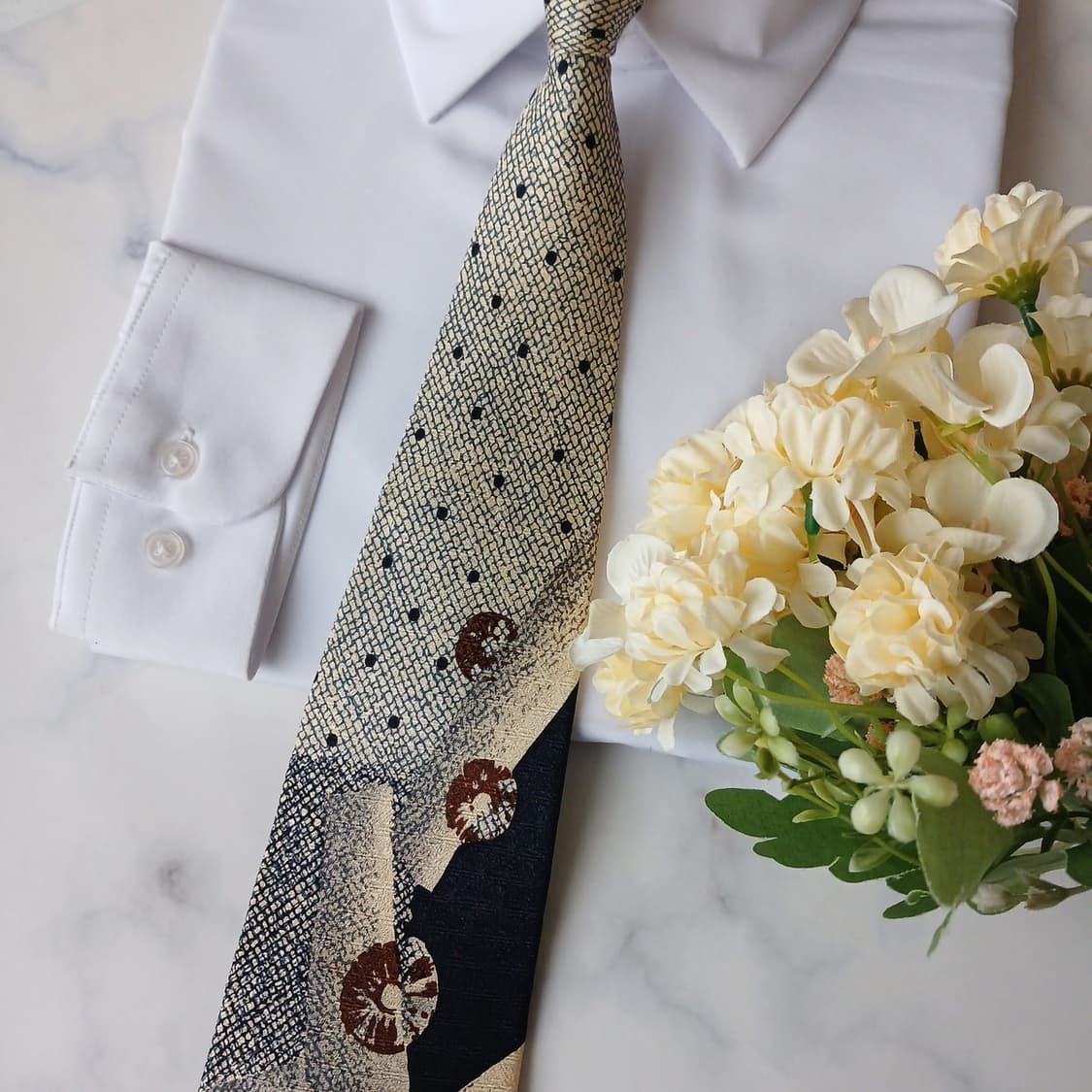 발망 실크 베이지 패턴 넥타이 9.7cm A+~A등급 A19501
발망  상품이미지6