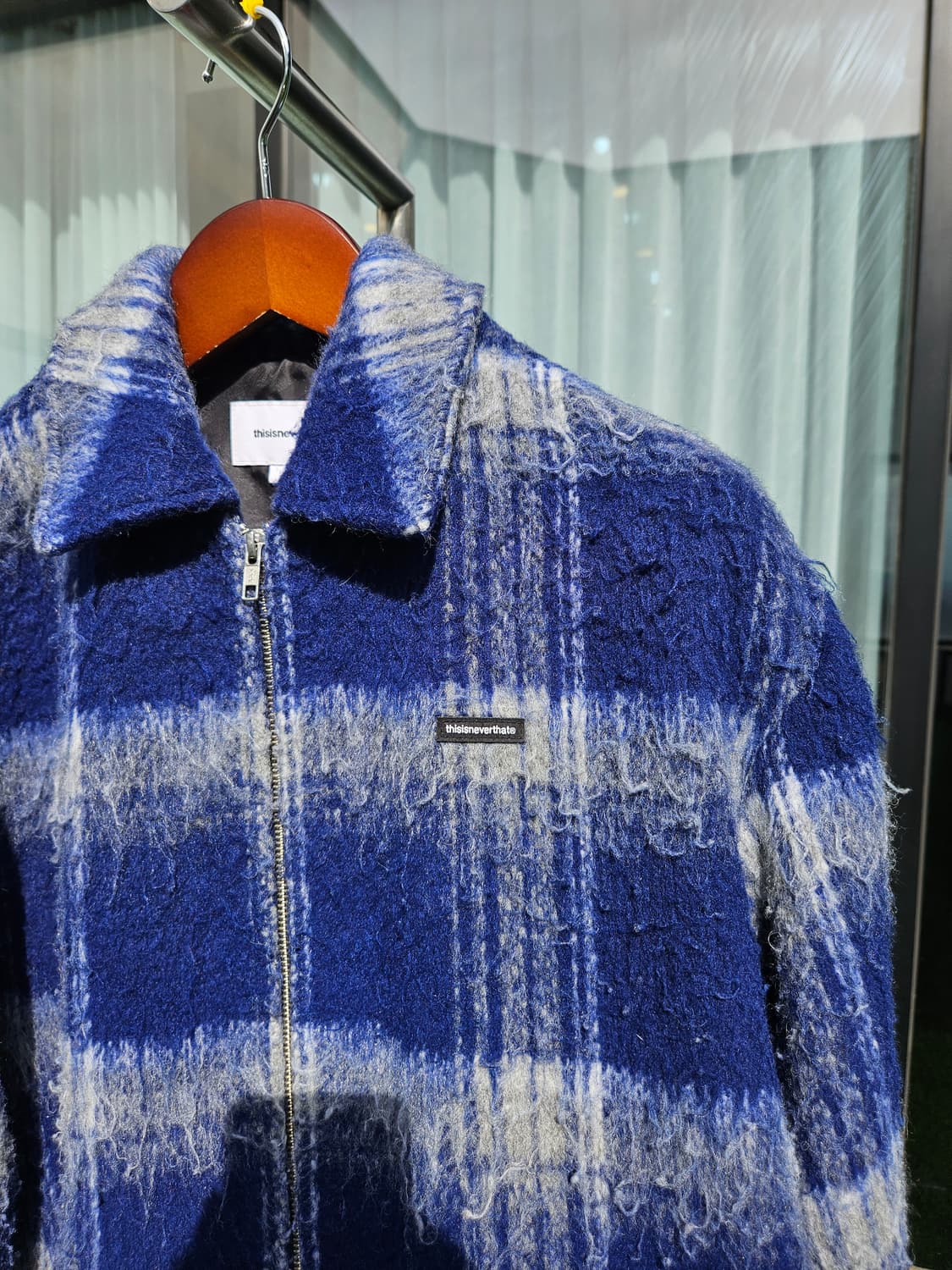 디스이즈네버댓 21FW 브러시드 체크 집업 자켓 상품이미지3