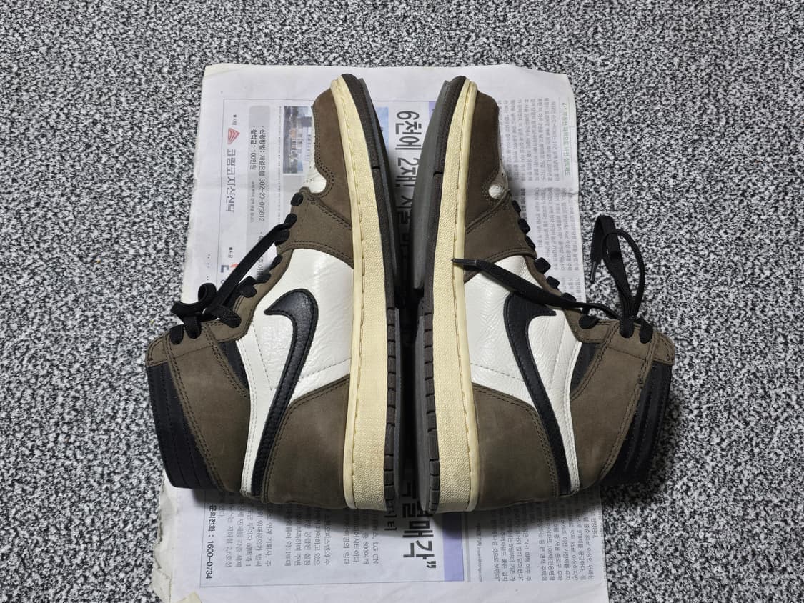 [250] 조던 1 트래비스 스캇 레트로 하이 OG SP 모카 상품이미지5