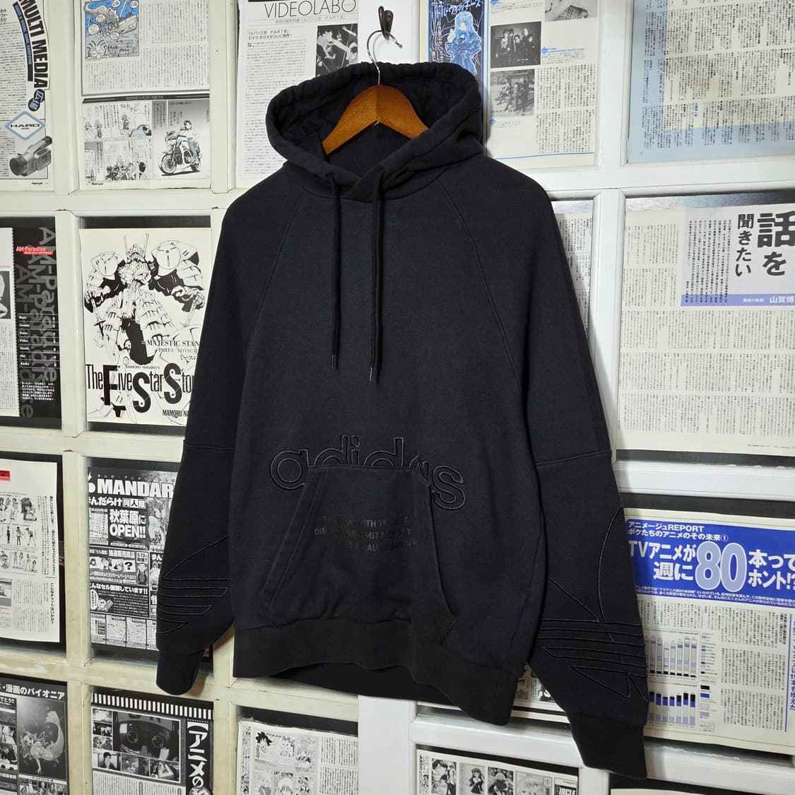 아디다스 올블랙 파이어버드 자수 로고 후드티 상품이미지1