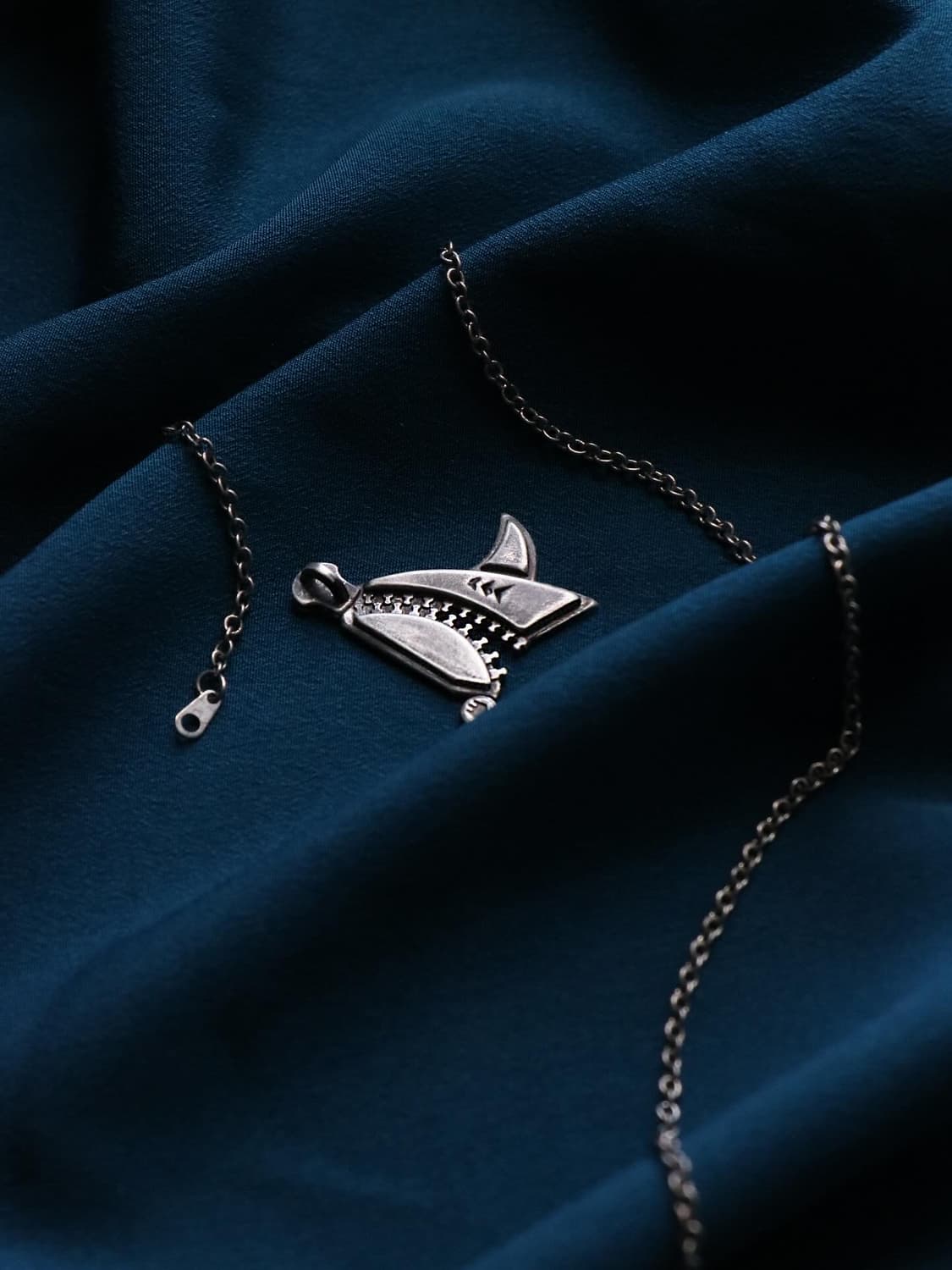 [WOLP1Z : SHARK1Z PENDANT] 우프원즈 상어 펜던트 상품이미지2