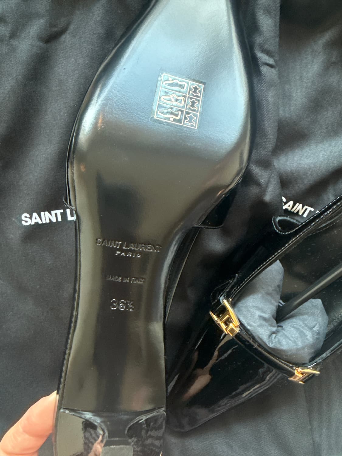 생로랑 블랙 페이던트 슬링백 힐 상품이미지6