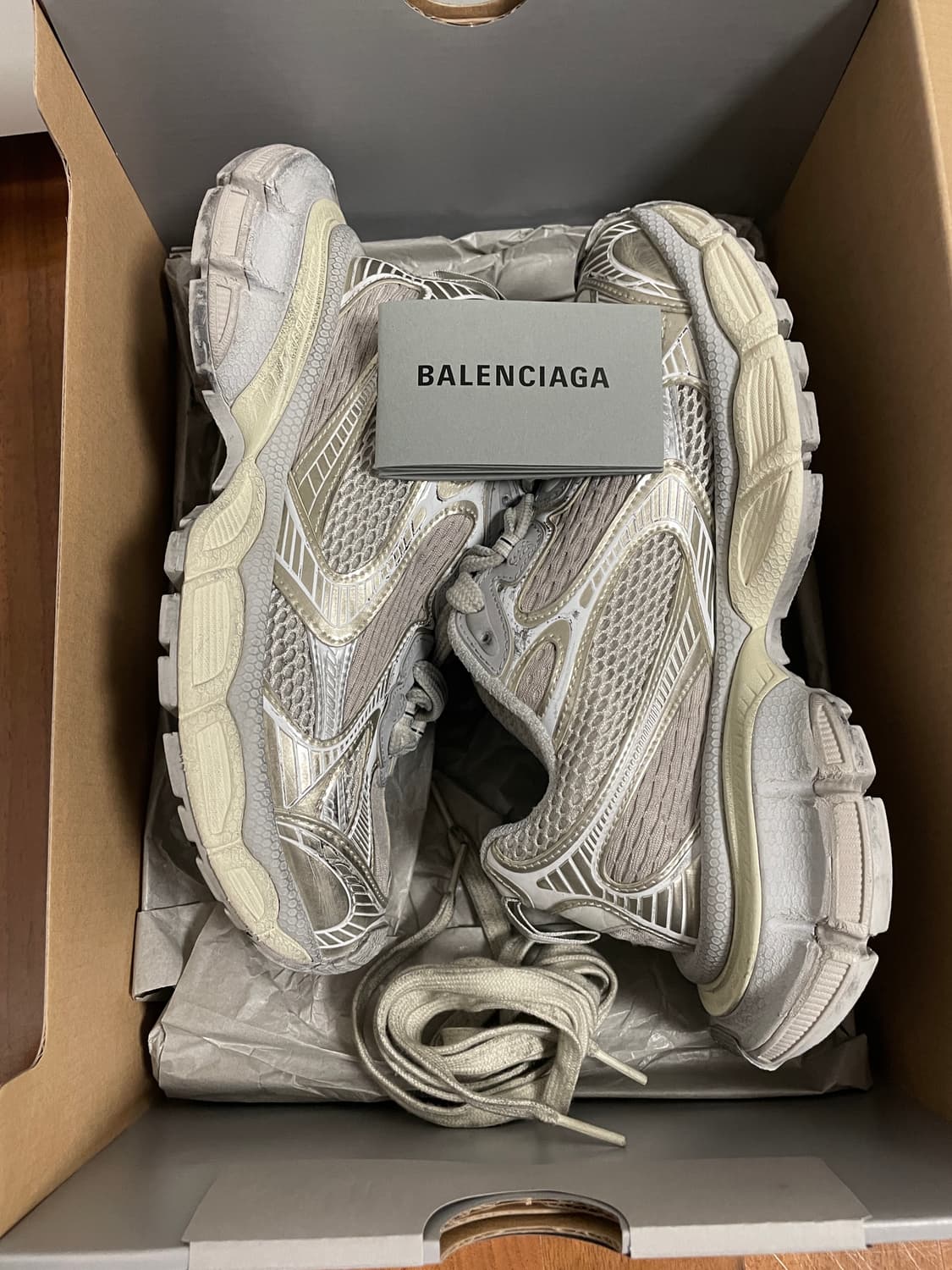 발렌시아가 3XL 스니커즈 에그쉘컬러 37(240사이즈) 상품이미지1