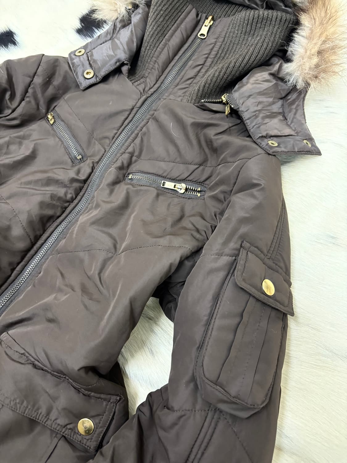 High Neck Design Multi Pocket Brown Fur  상품이미지7