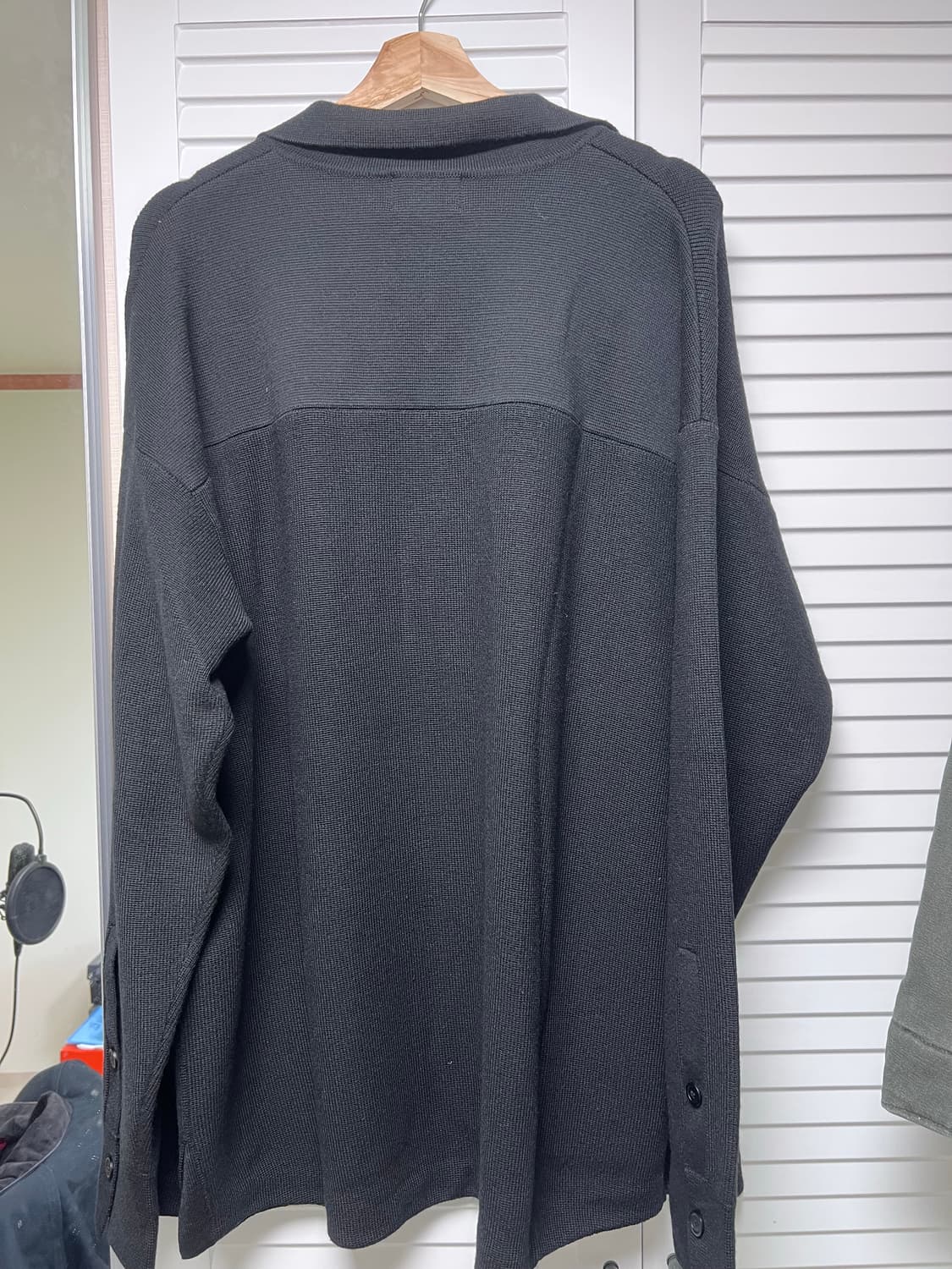 [46] 솔리드옴므 19ss 니트 가디건 블랙 상품이미지3