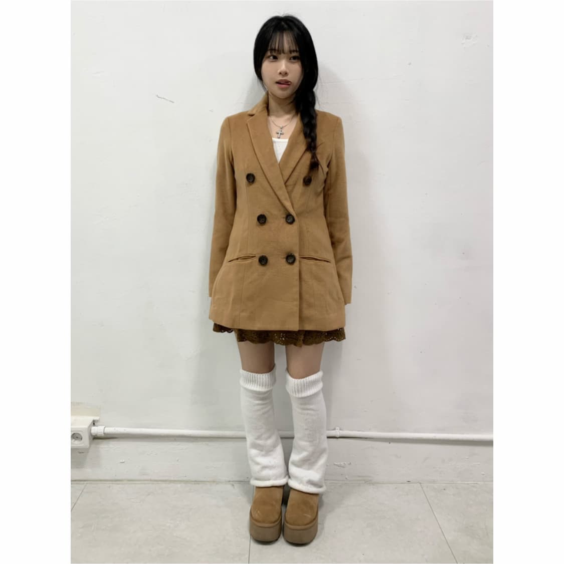 [SORRIDERE] 소리데레 라떼갸루 리락쿠마 미디 코트 상품이미지1