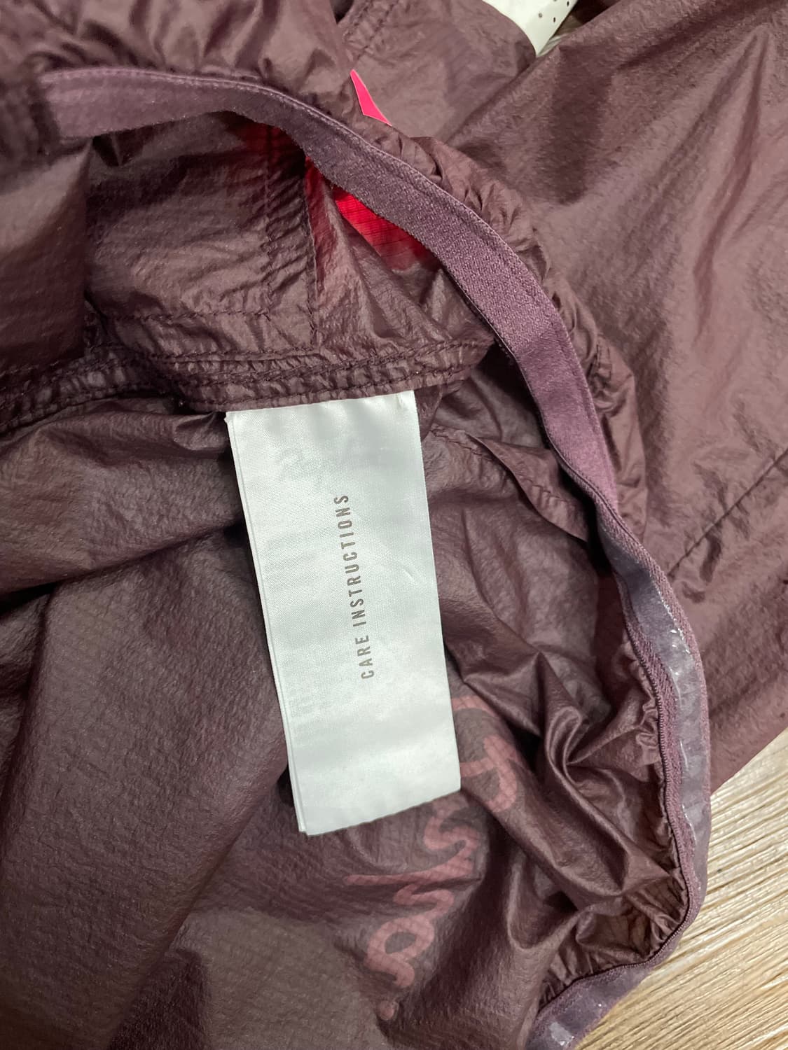 라파 Rapha 브레베 플라이웨이트 윈드 재킷 상품이미지7