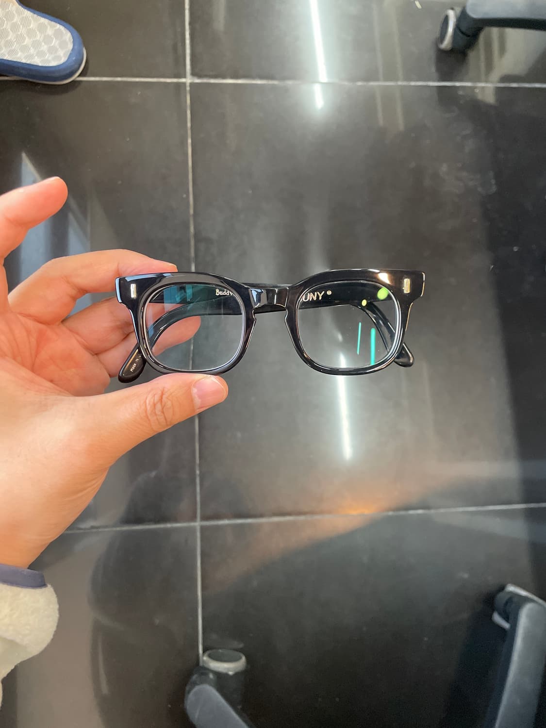 버디 옵틱컬 수니M 팝니다. 상품이미지1